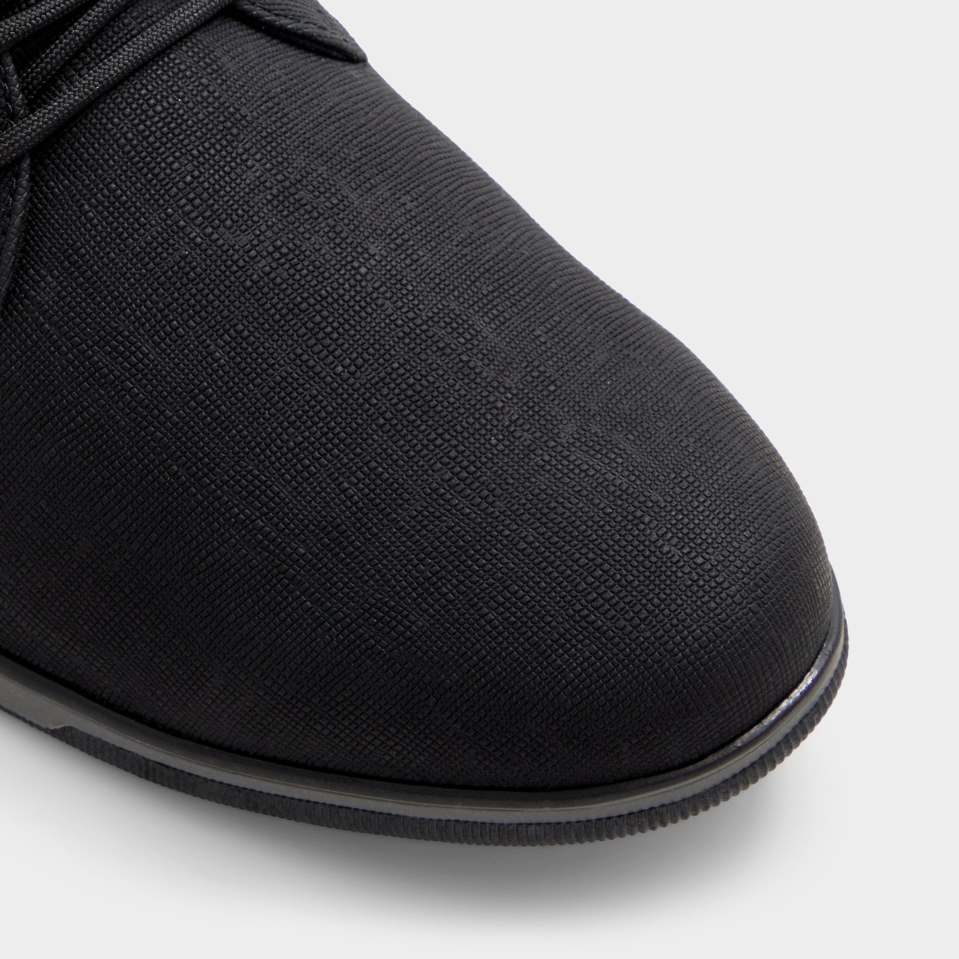 Close-up of the Open Black Heron Low top sneaker