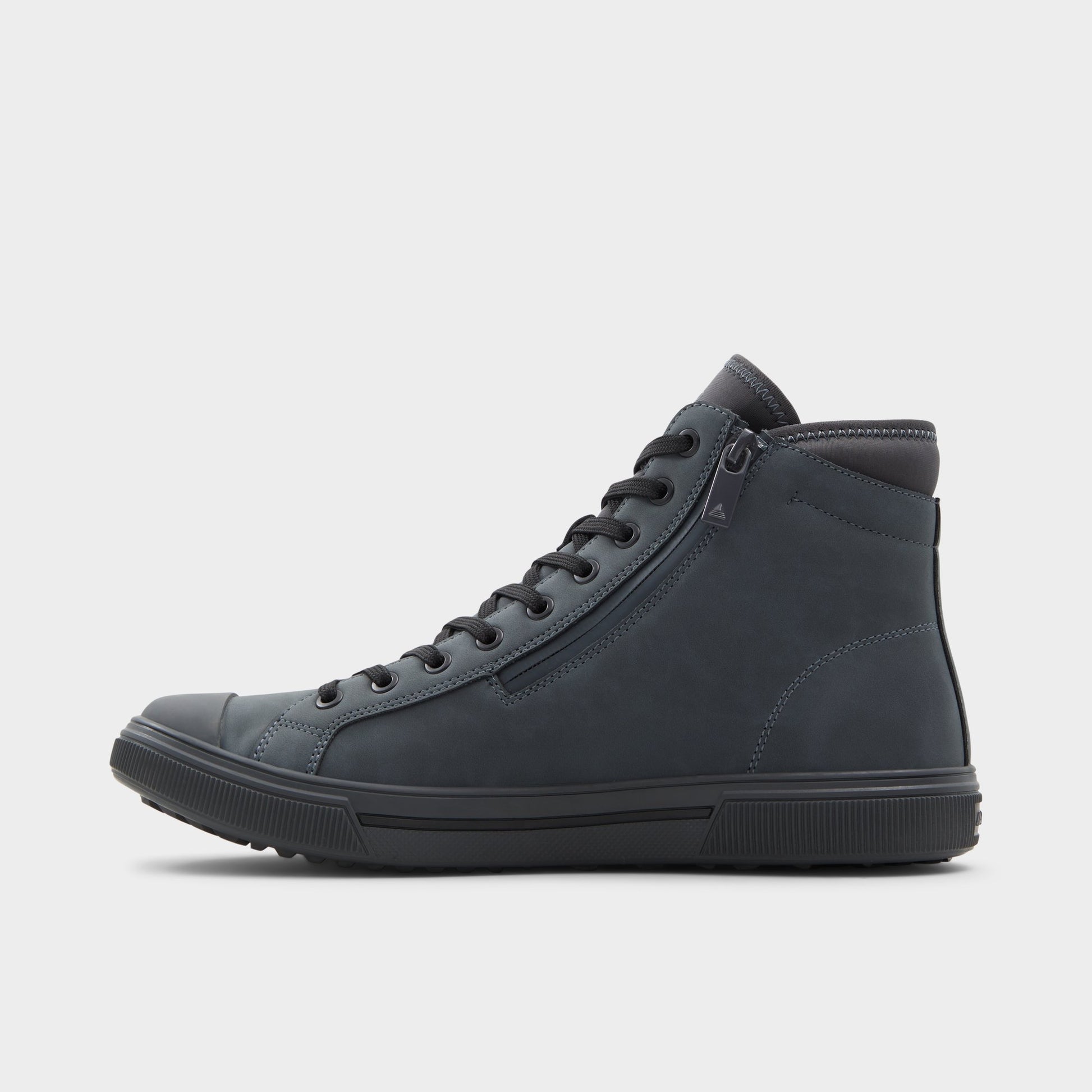 Side view of Dark Grey Estanqueiro Lace-up boot