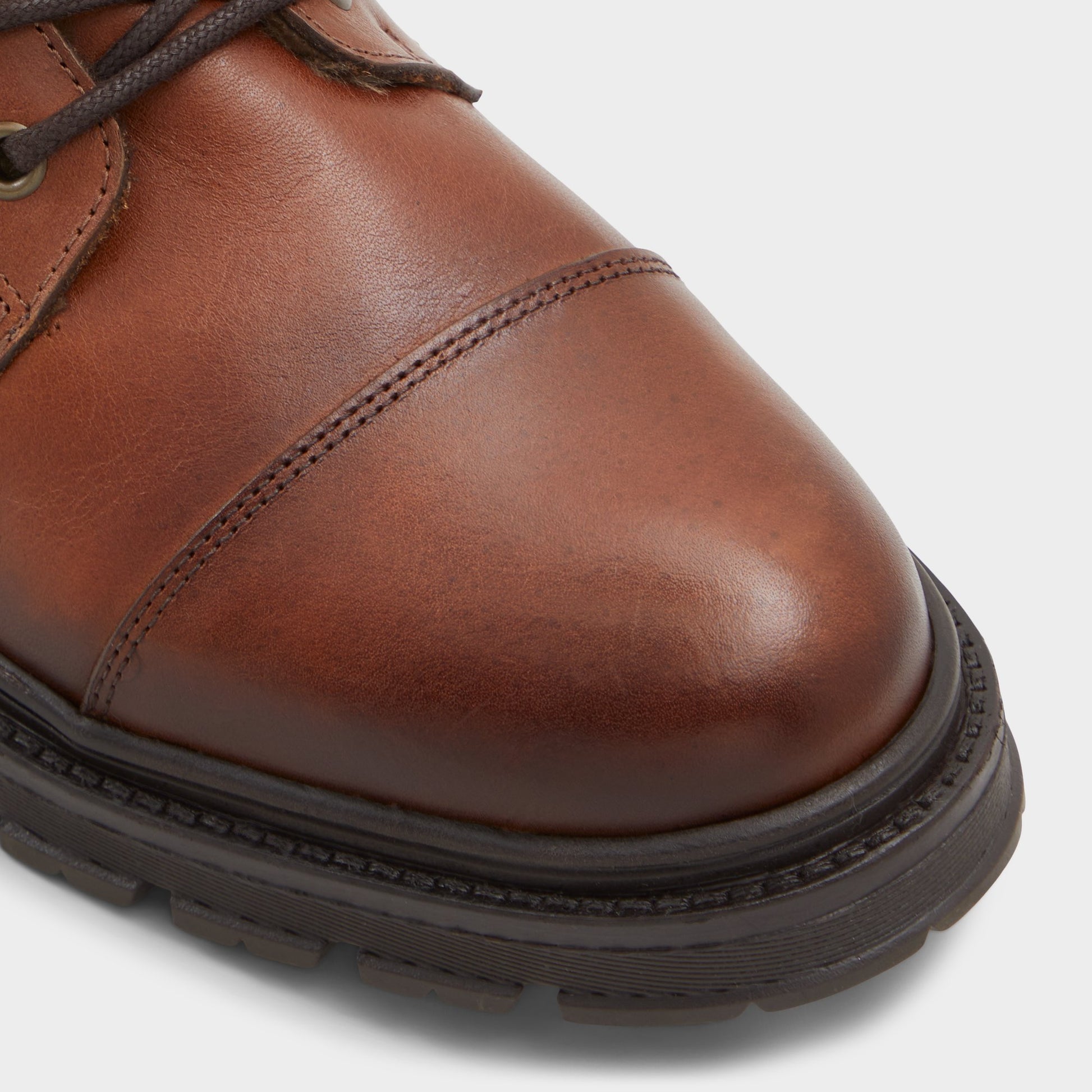 Close-up of the Cognac Aaren-l Lace-up boot