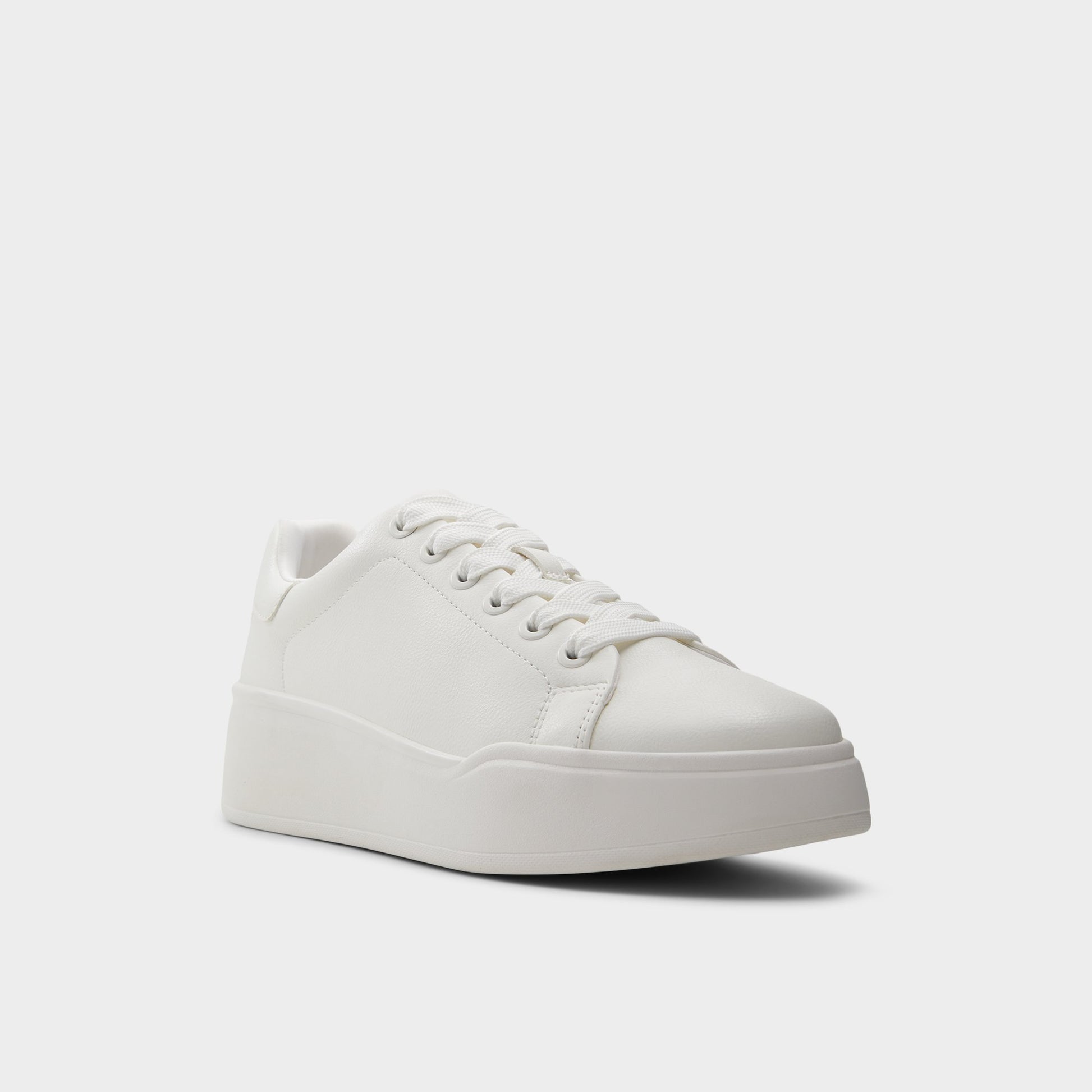 Three-quarter angle of White Combo Halerenna Low top sneaker's front side