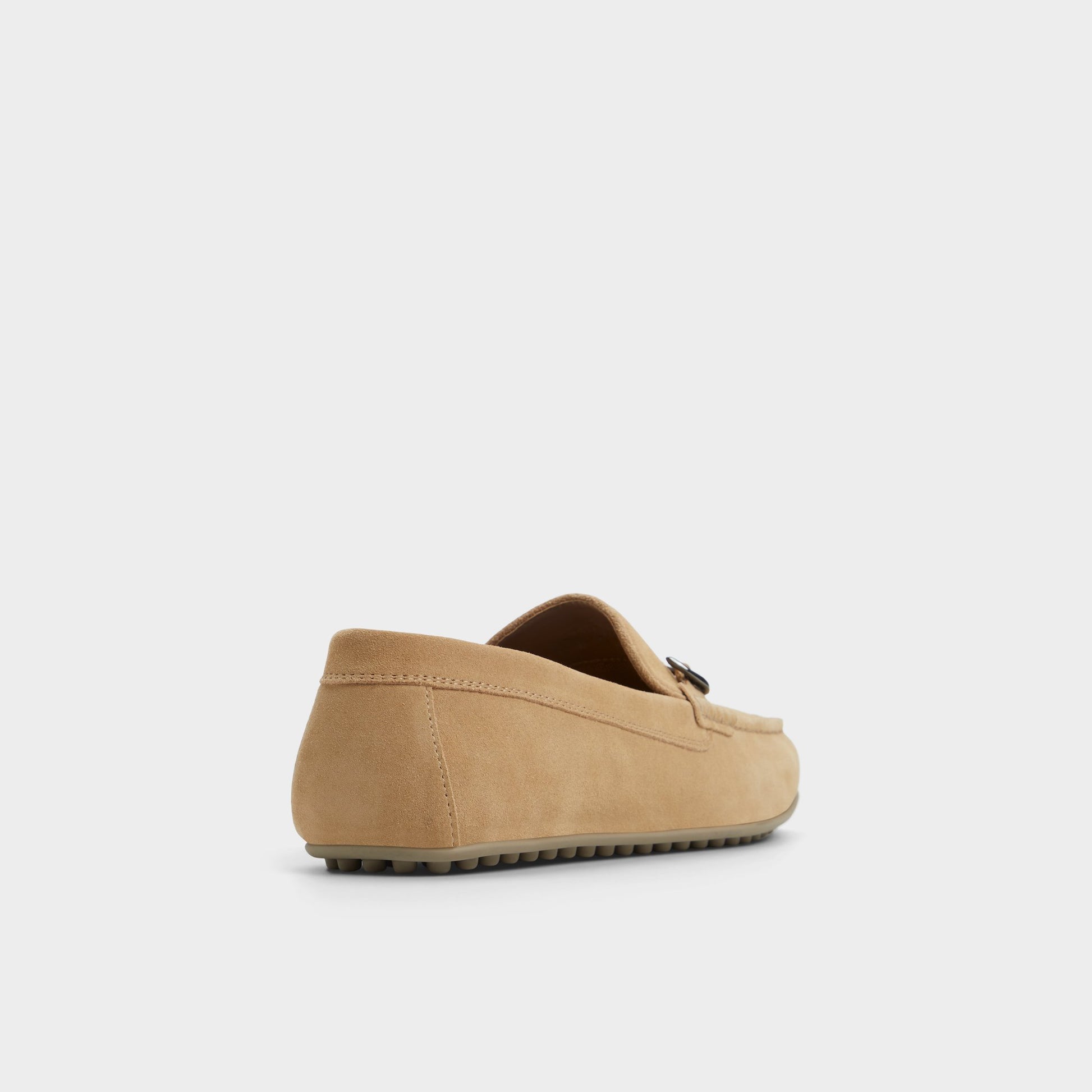 Three-quarter angle of Beige Wilbart Driving shoe's back side