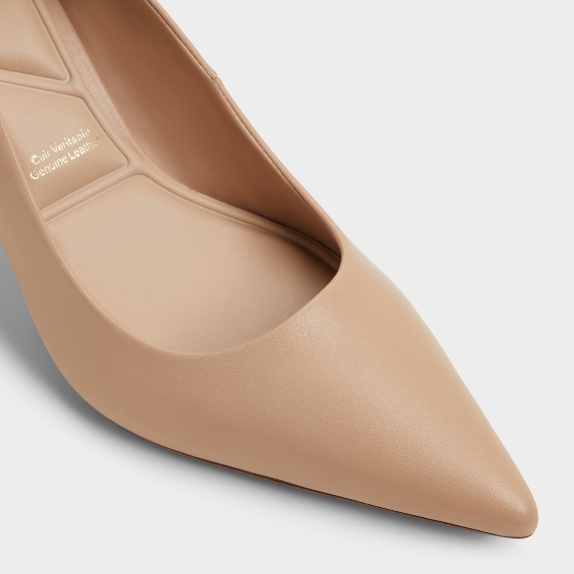 Close-up of the Tan Verone Pump
