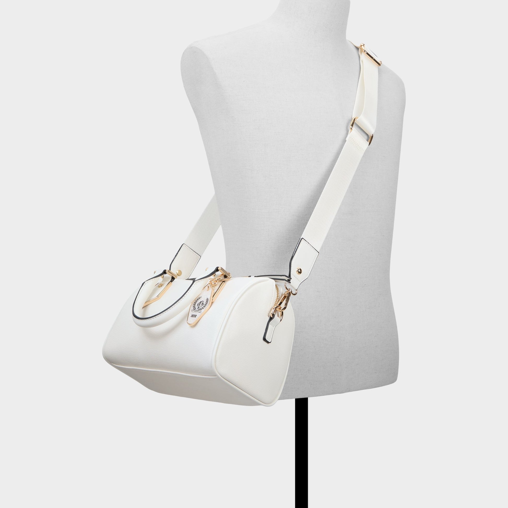 Product media for Guinevereex