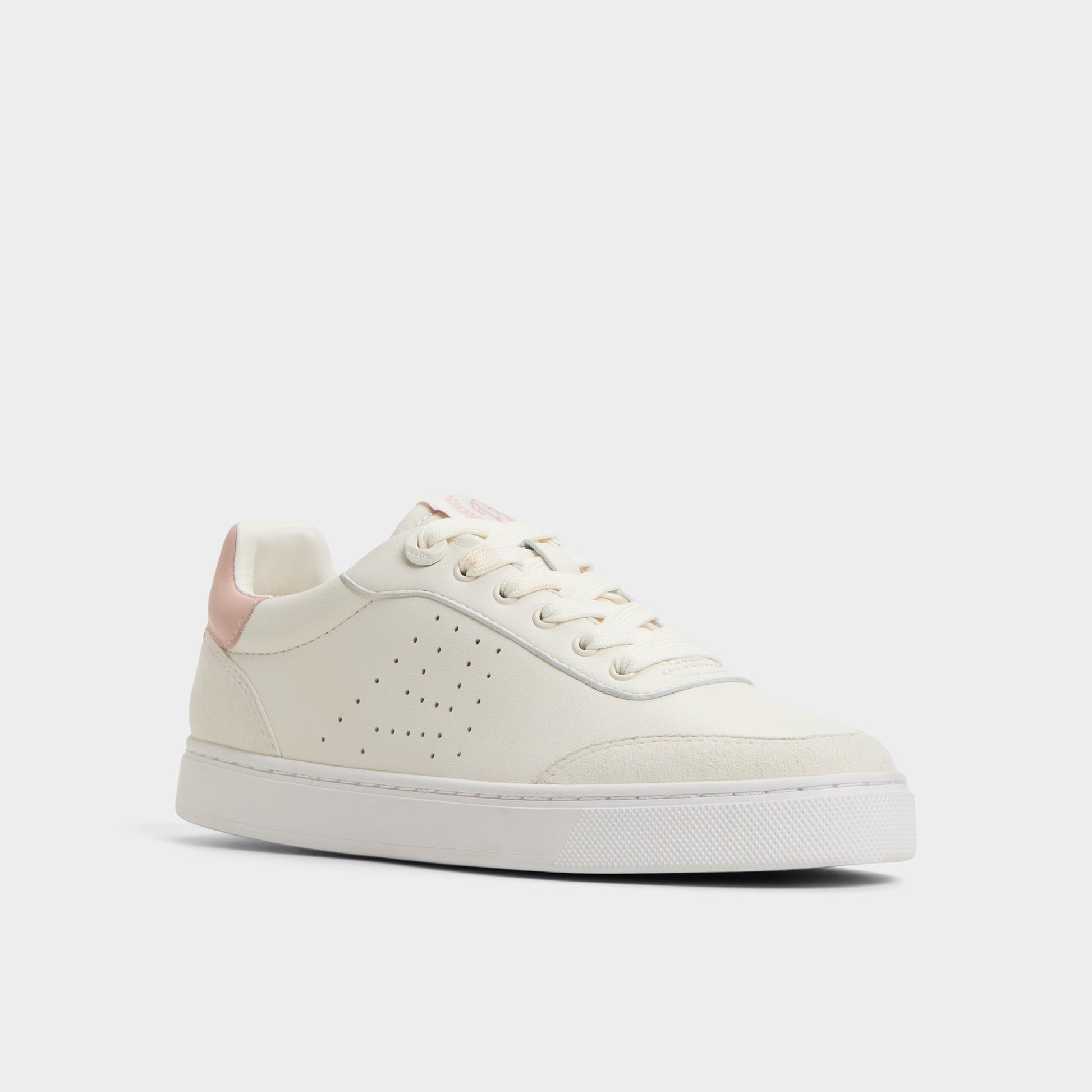 Three-quarter angle of Cream Clubsport Low top sneaker's front side