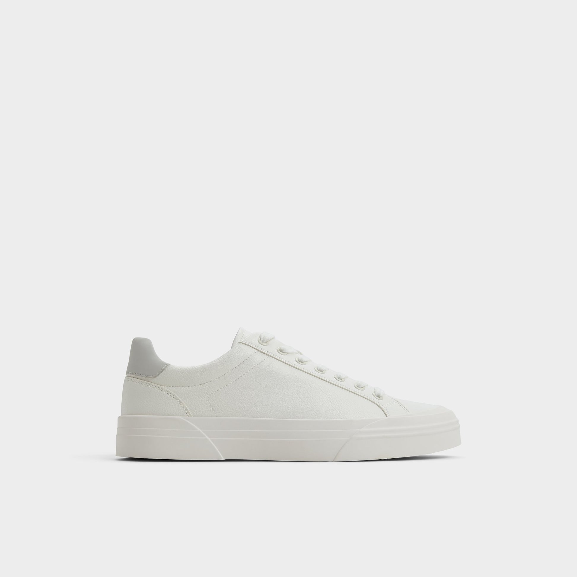 Vue principale de Blanc Wildside Sneaker bas pour Hommes