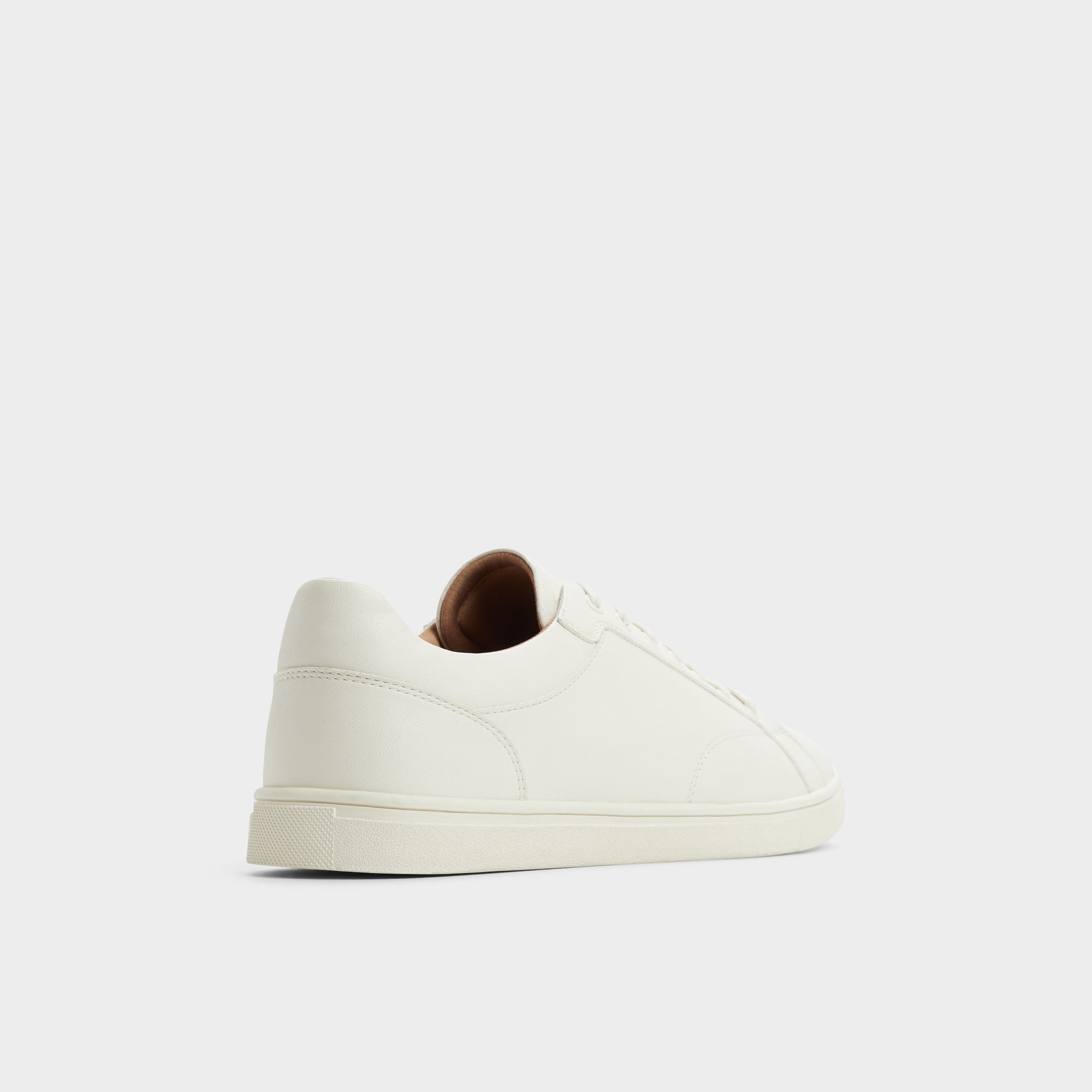 Three-quarter angle of Grey Multi Poker Low top sneaker's back side