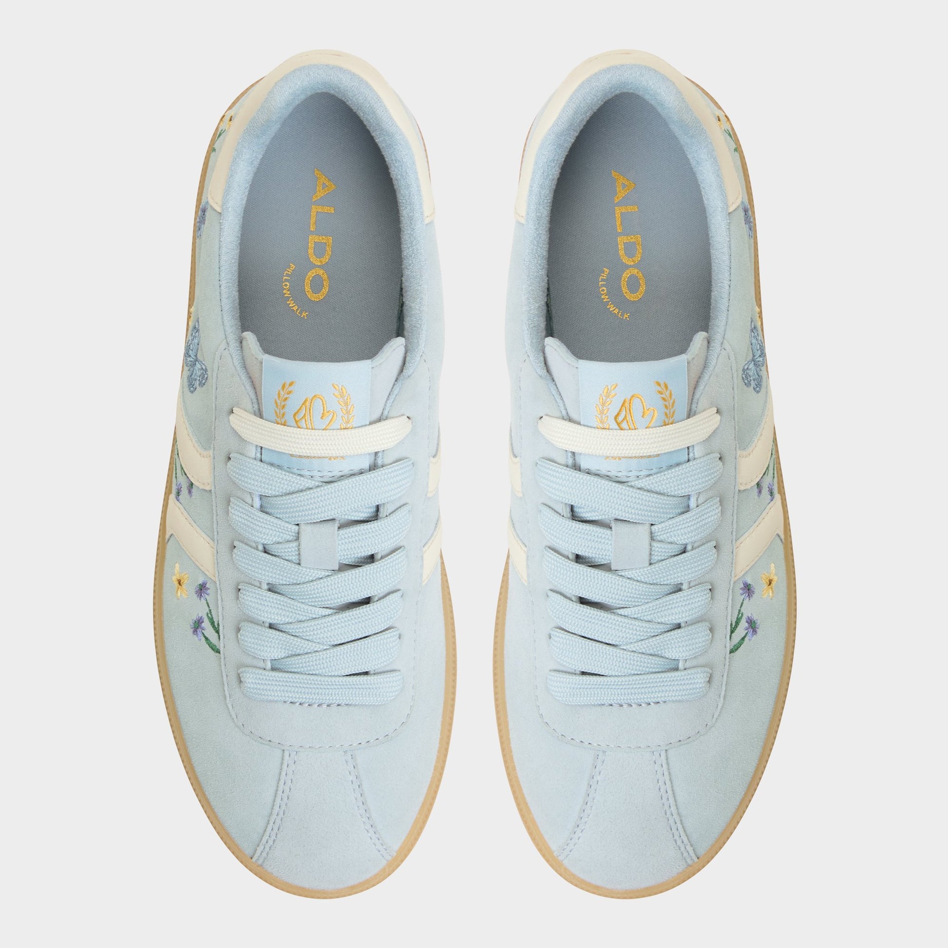Top-down view of the Other Blue Chicsneaker Low top sneaker