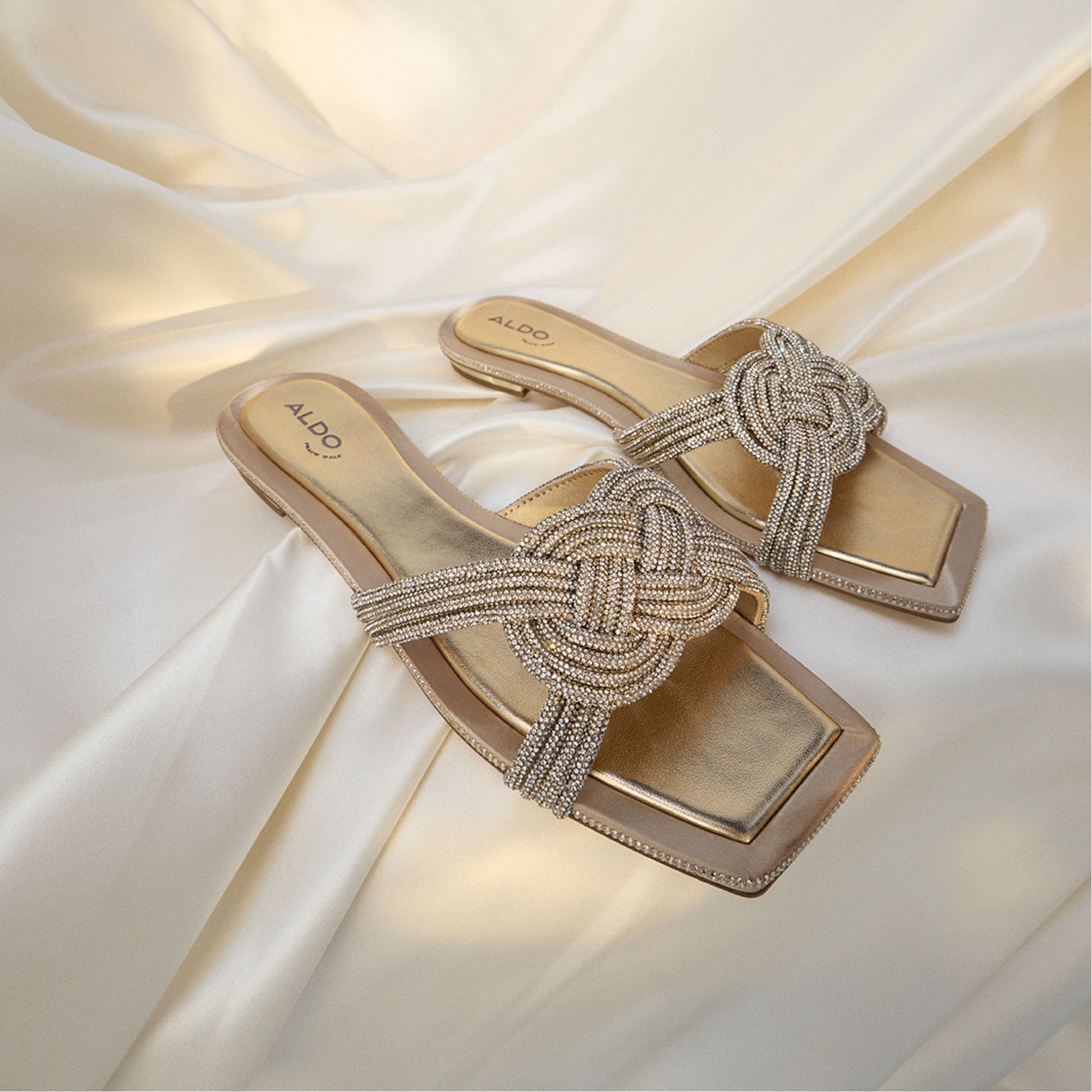 Product media for Karlina