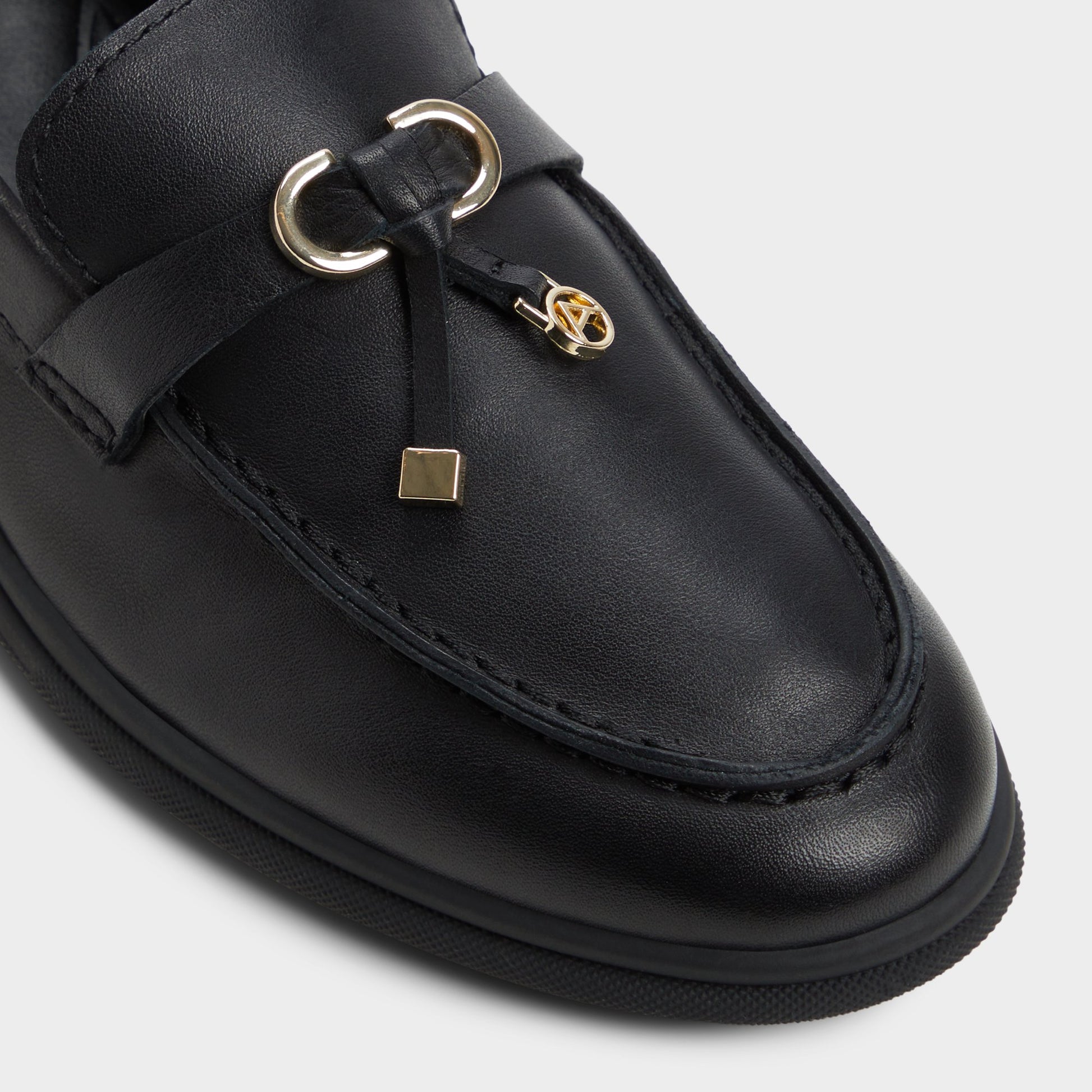 Close-up of the Other black Creras Loafer