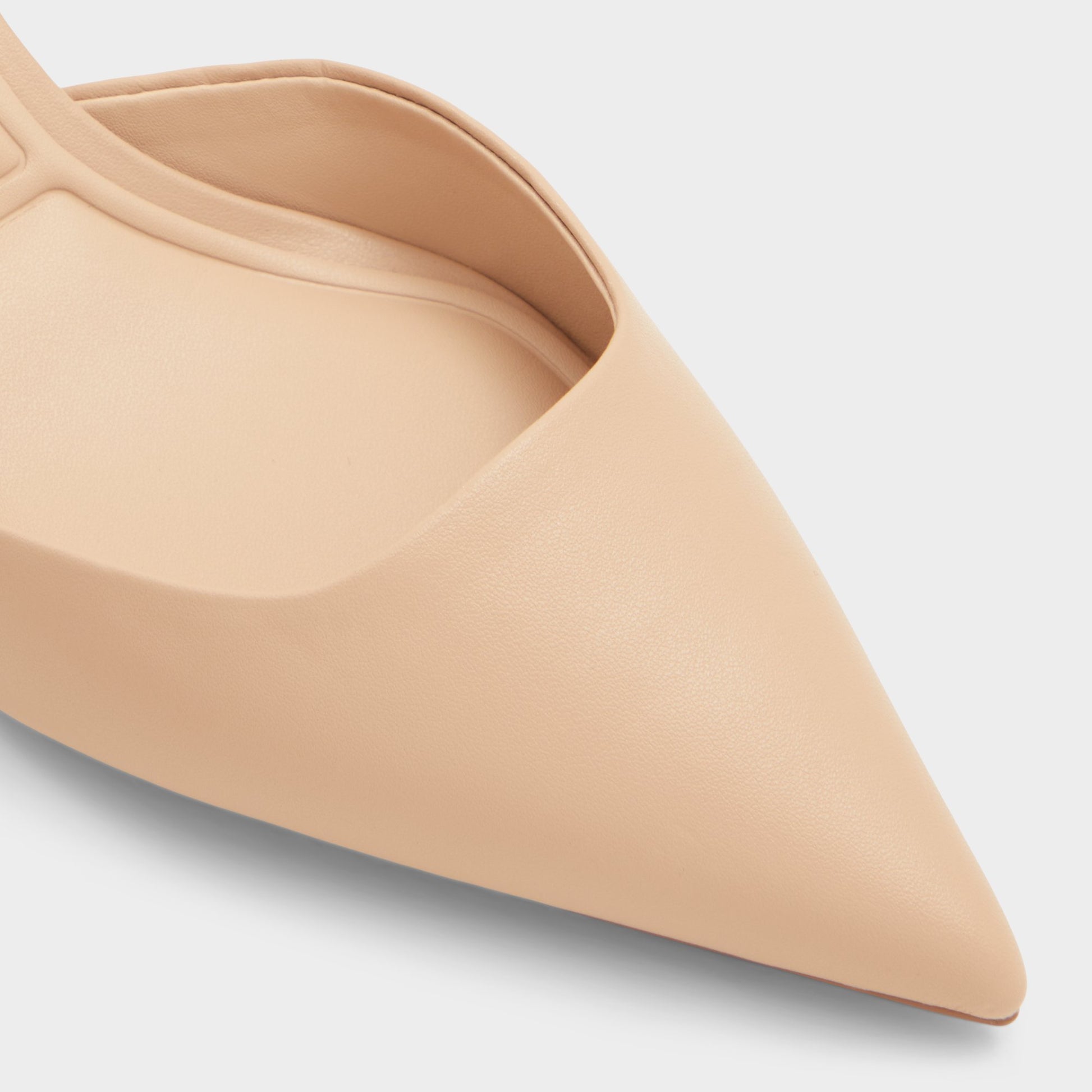 Close-up of the Other Beige Gavedessi Slingback heel