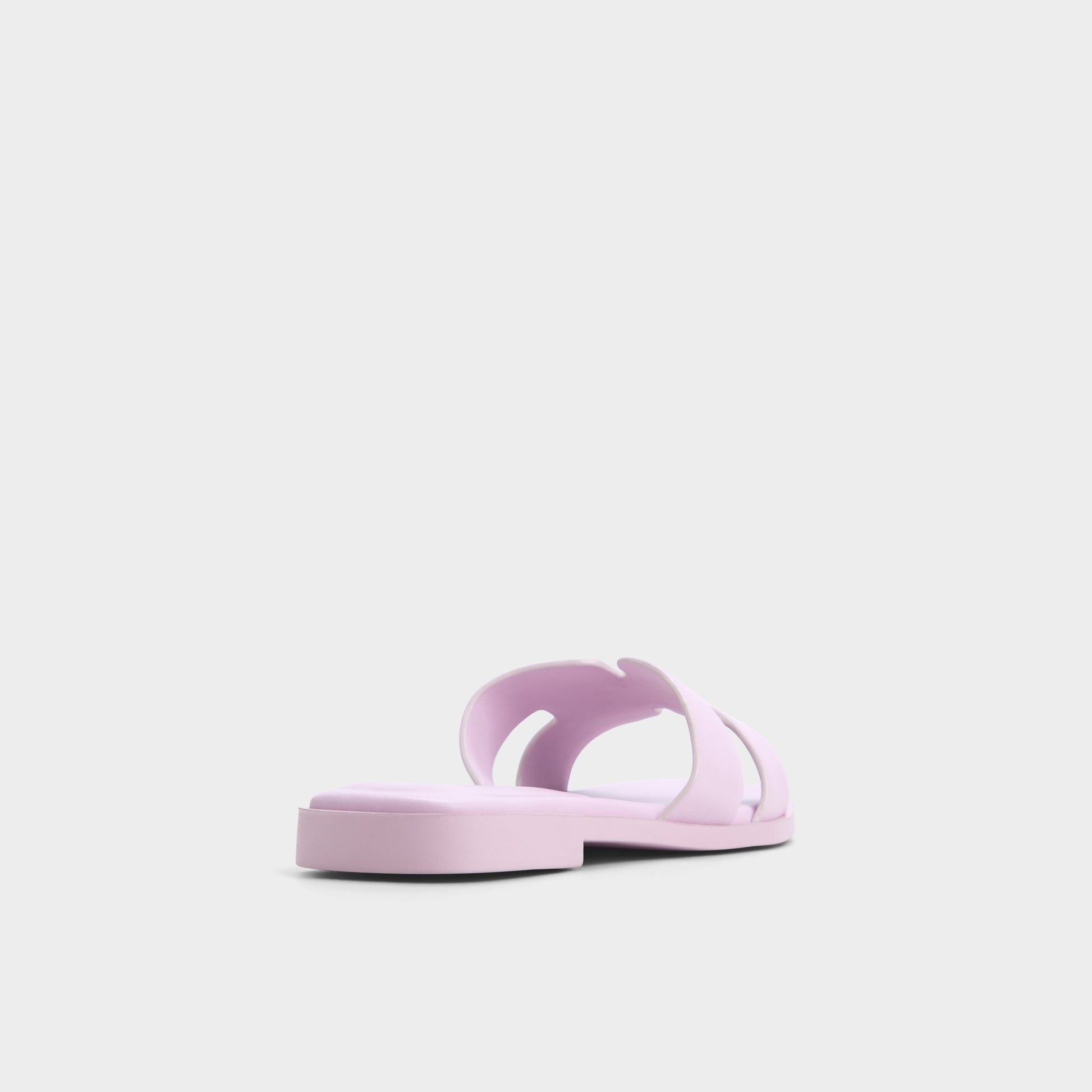 Three-quarter angle of Light purple Itsandal Slide sandal's back side