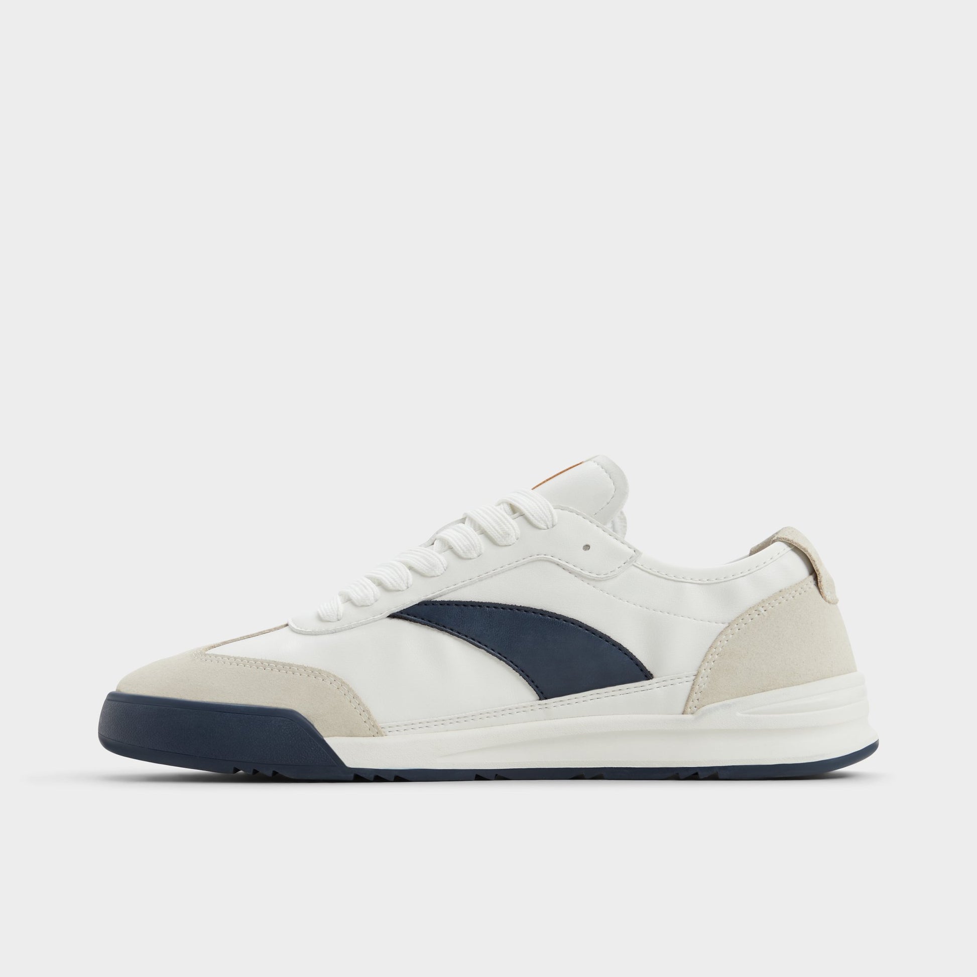 Side view of White/Navy Clubmtl Low top sneaker