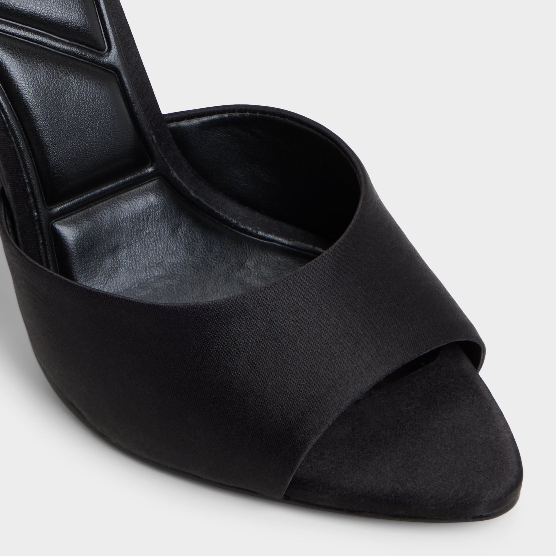 Close-up of the Black Rylea Heeled mule
