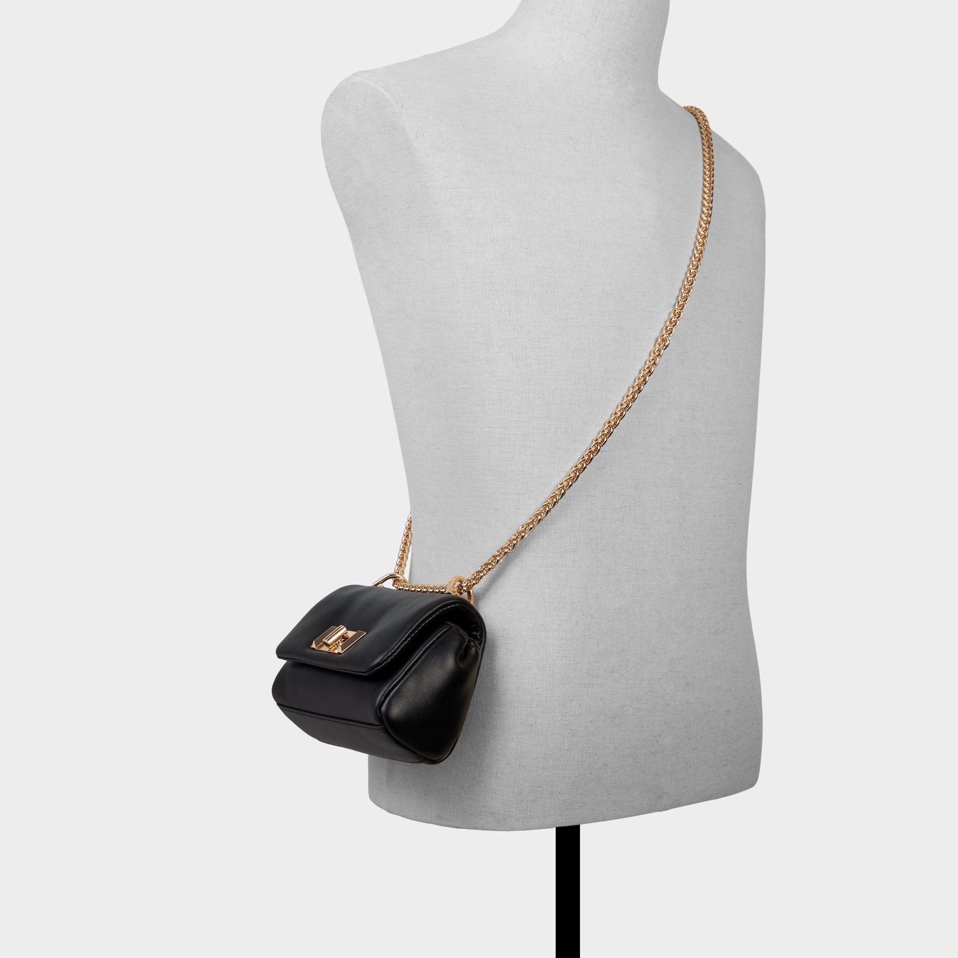 Product media for Ledia