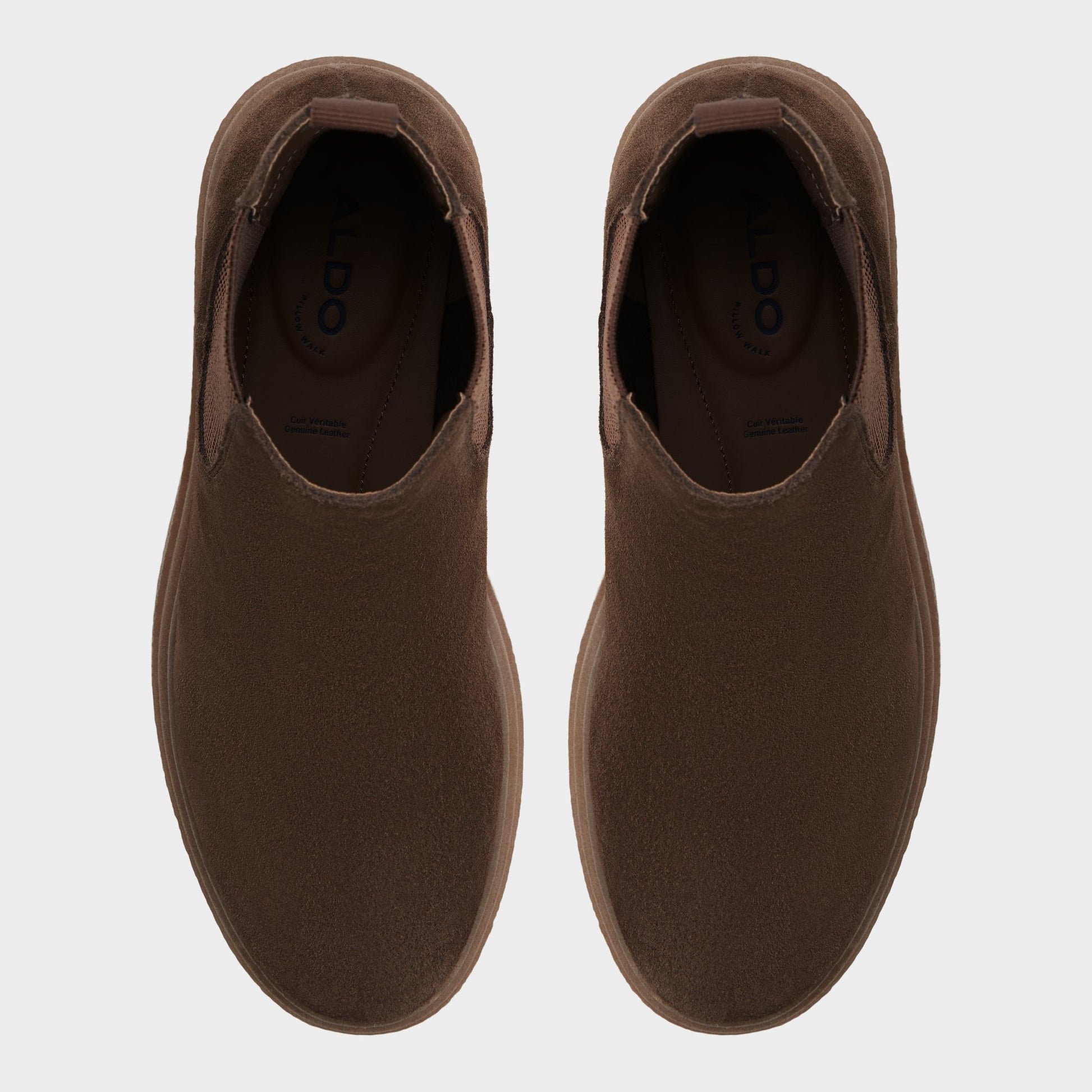 Top-down view of the Light brown Zeddy Chelsea boot
