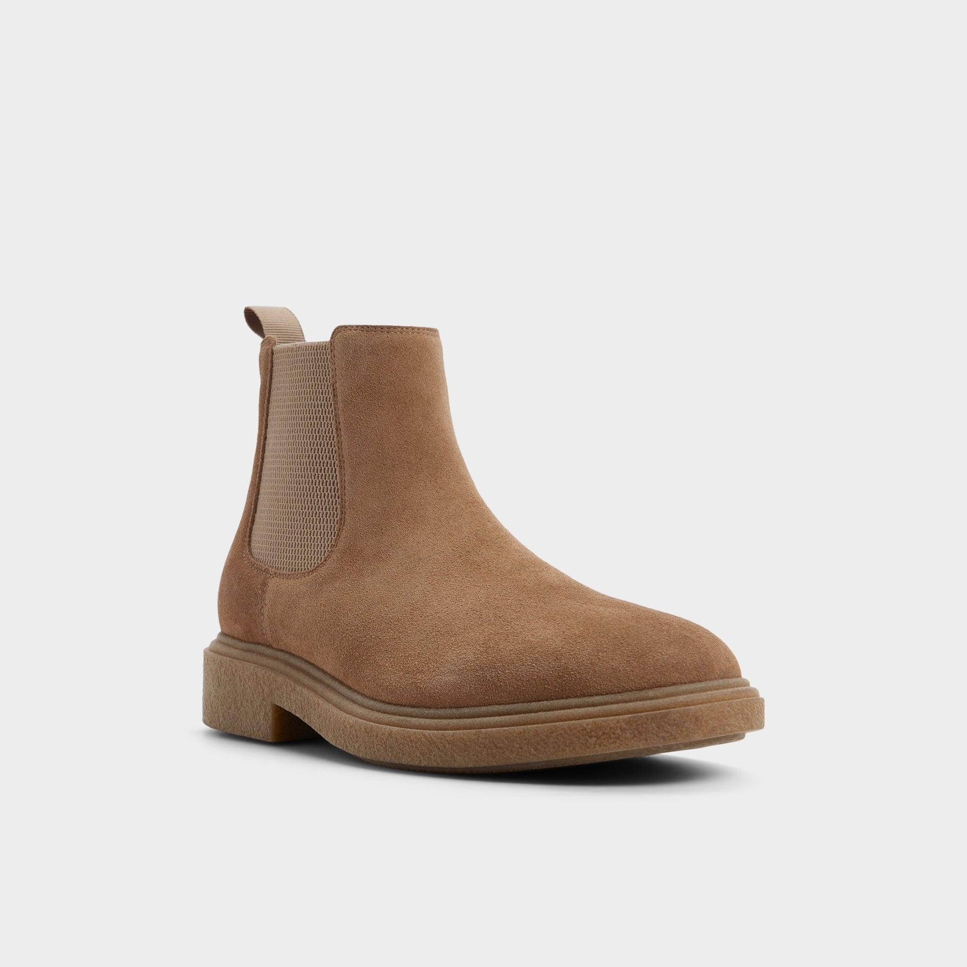 Three-quarter angle of Wheat Zeddy Chelsea boot's front side