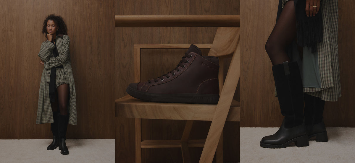 Un mannequin portant un long manteau à carreaux et des bottes hautes noires se tient devant un fond de panneaux de bois, accompagné de vues rapprochées d’un espadrille montante brun foncé et de bottes hautes.