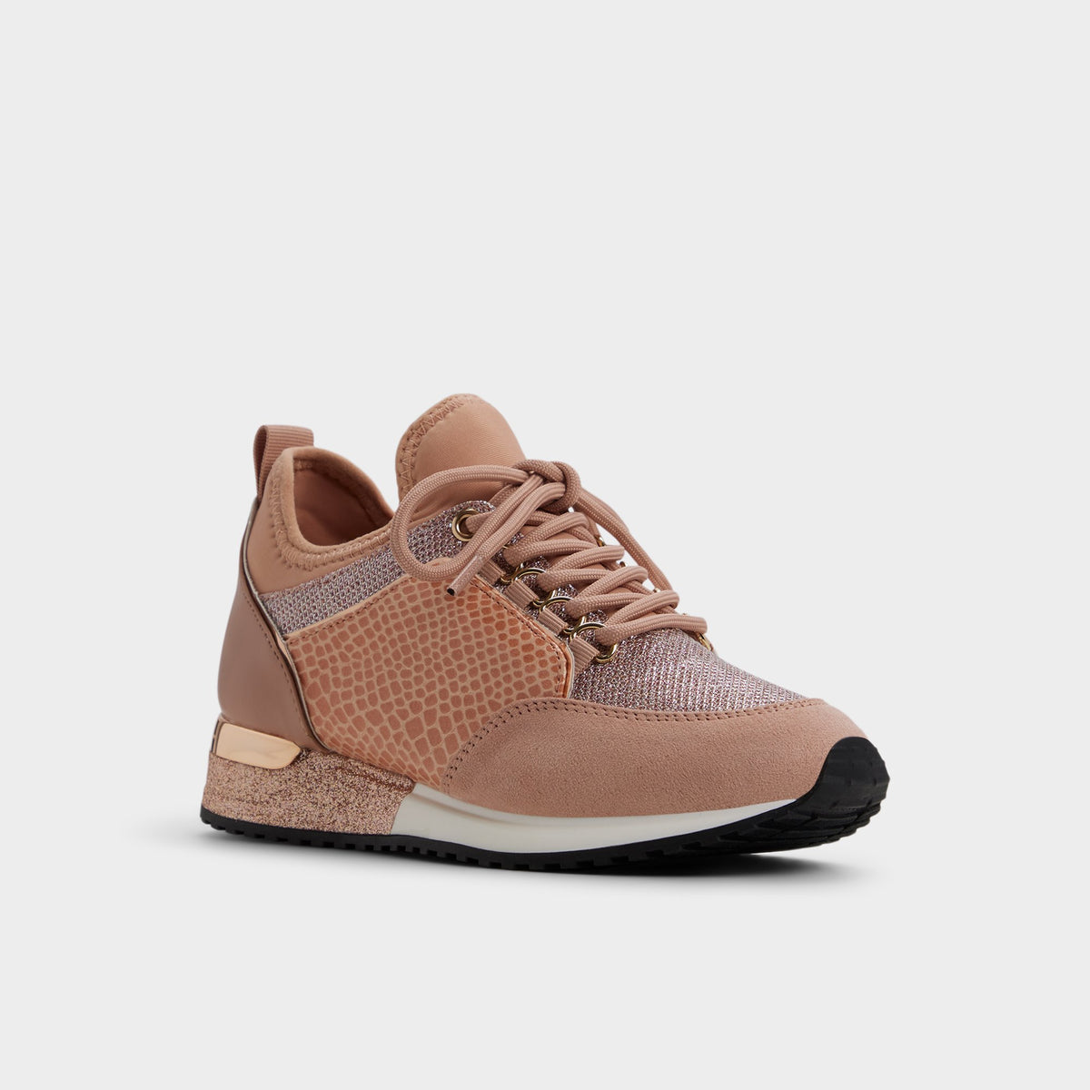 Three-quarter angle of Rose gold Courtwood Sneaker's front side
