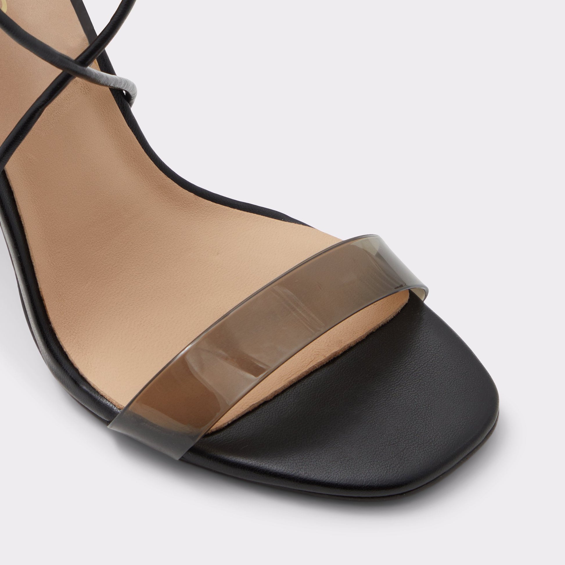 Close-up of the Black Onardonia Black strappy sandal