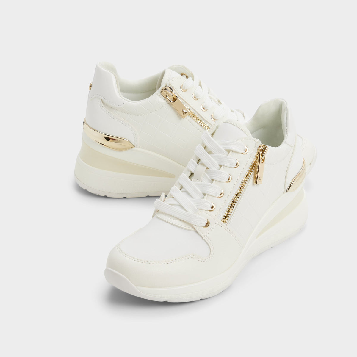 Highlighted view of a pair of White Adwiwia Sneakers