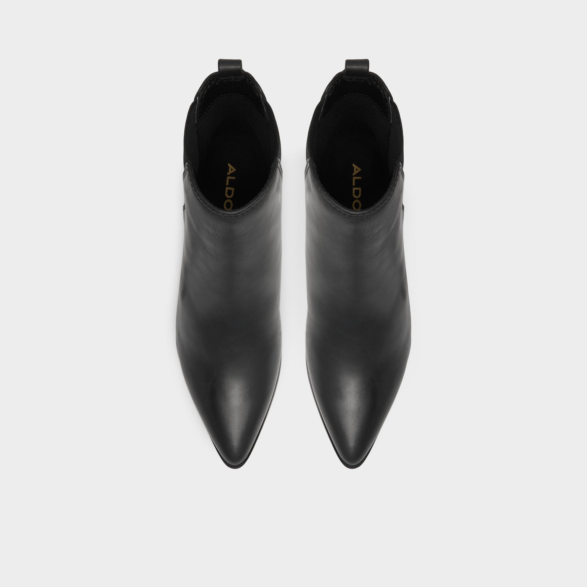 Top-down view of the Black Qirarith Chelsea boot