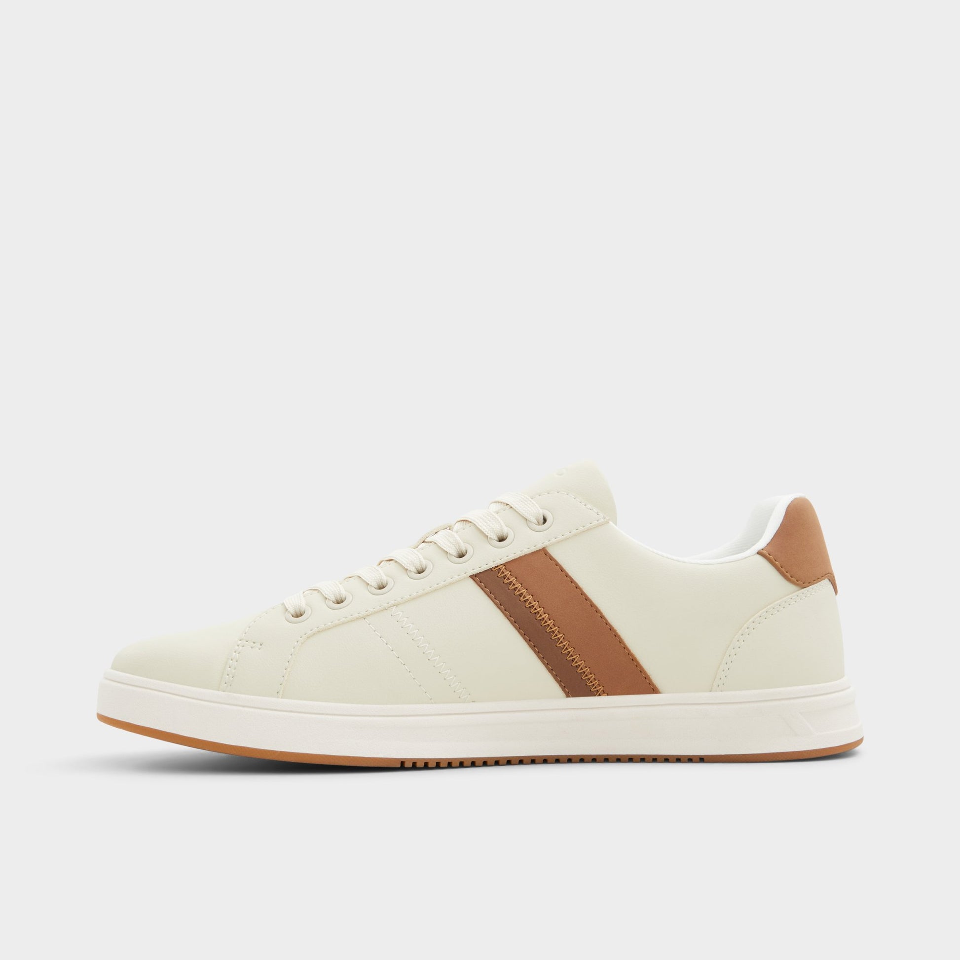 Side view of Bone Citywalk Low top sneaker