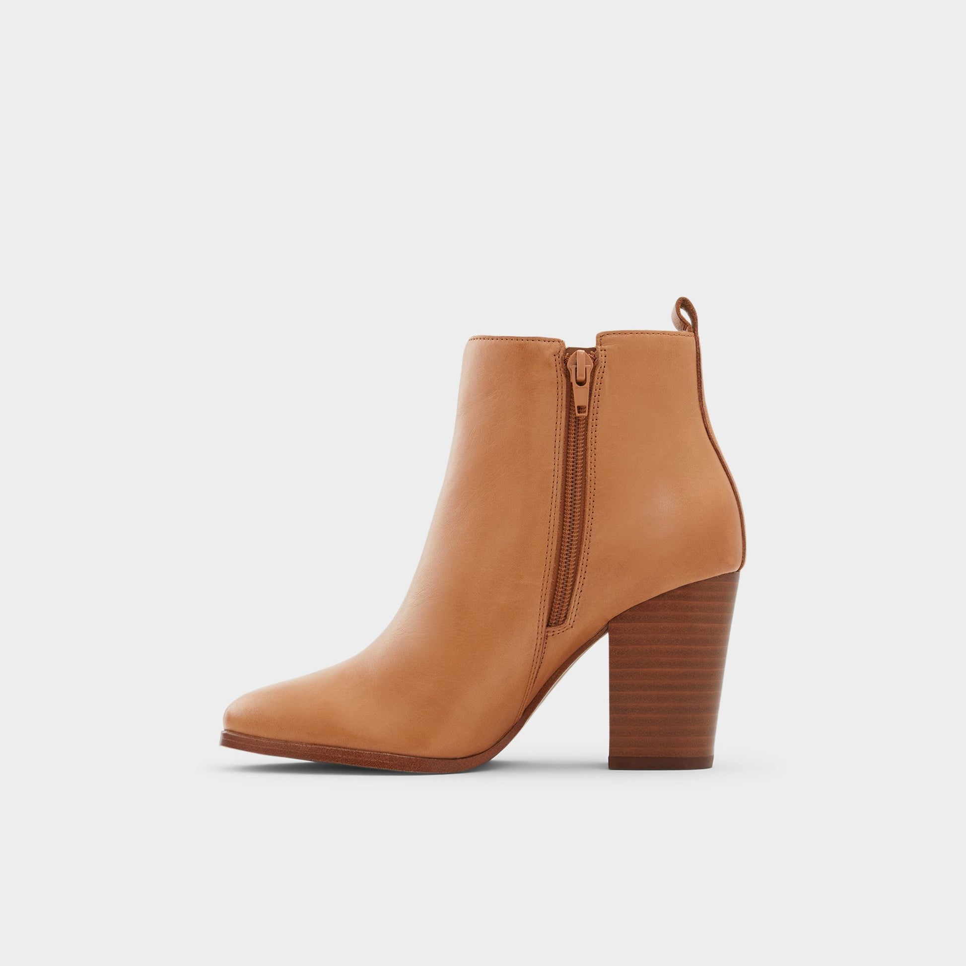 Side view of Dark Beige Noemieflex Chelsea boot