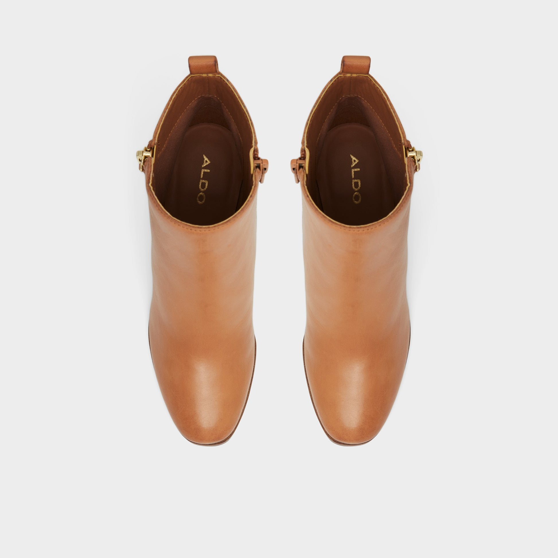 Top-down view of the Dark Beige Noemieflex Chelsea boot