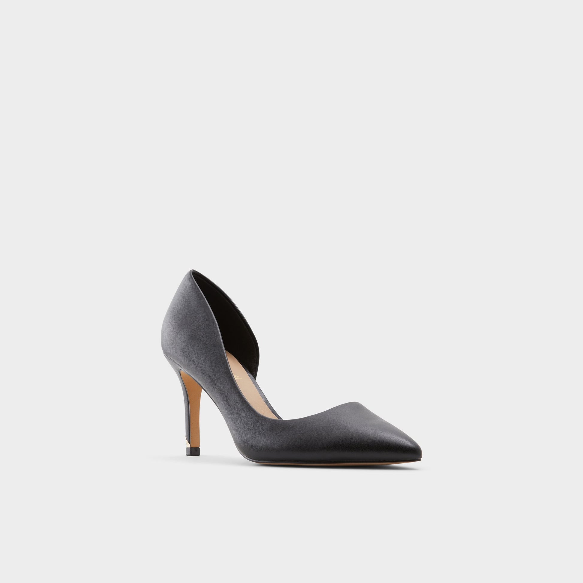 Three-quarter angle of Black Vralg High heel shoe's front side