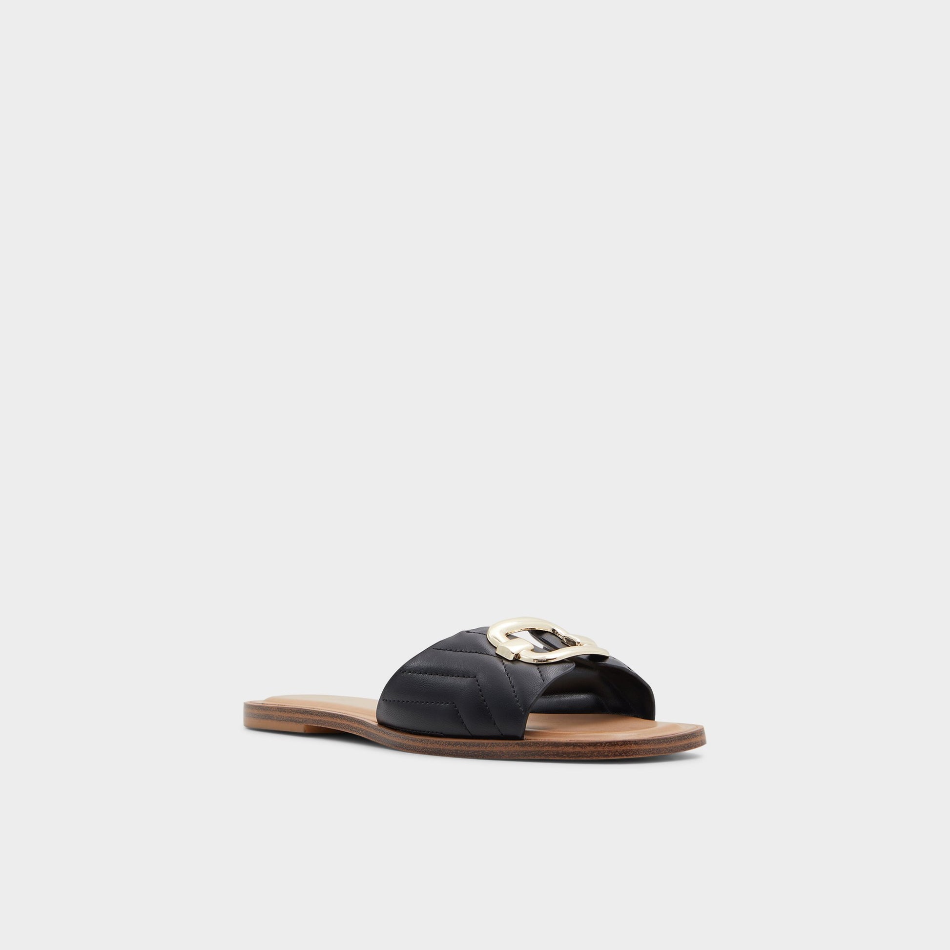 Three-quarter angle of Black Qelajar Slide sandal's front side