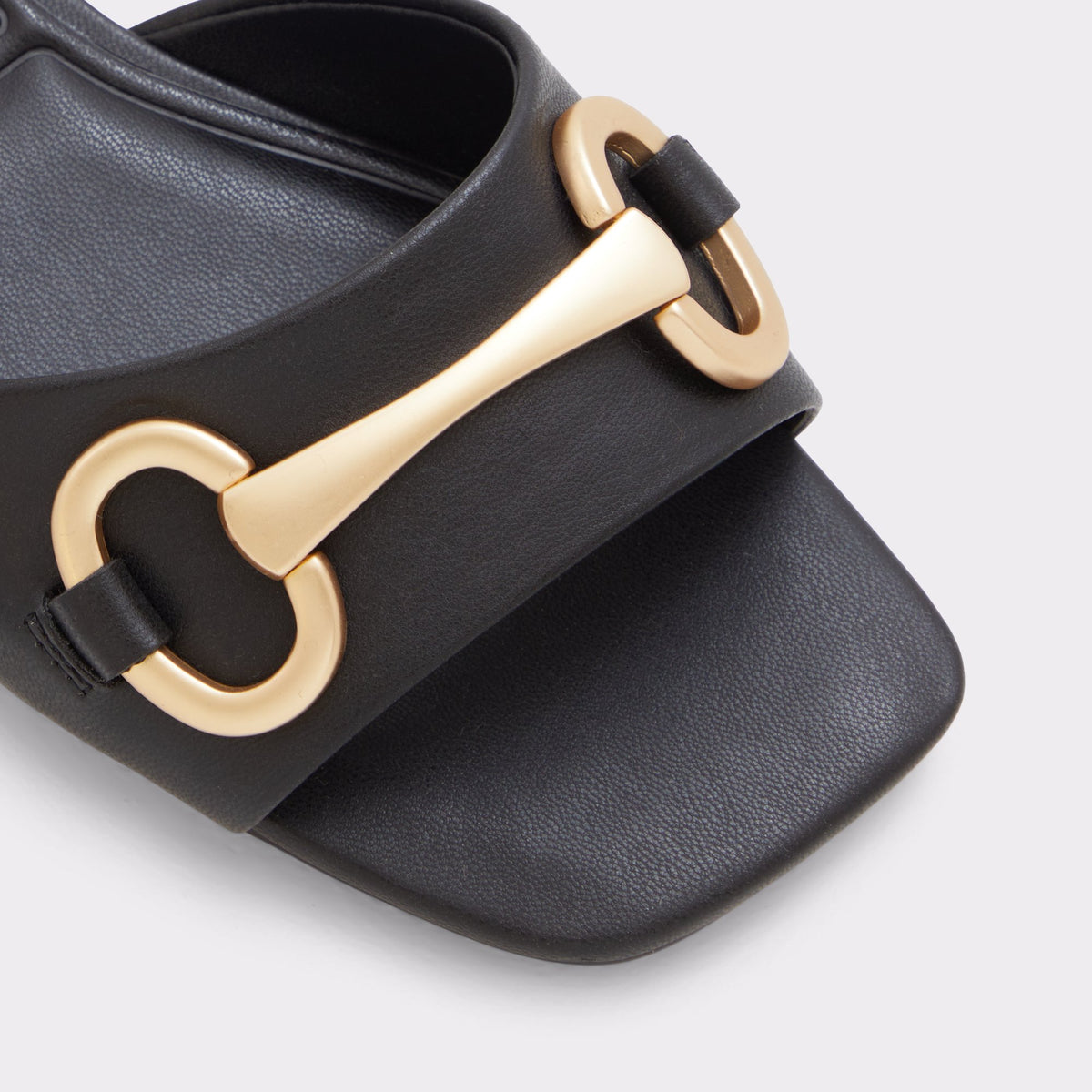 Close-up of the Black Faiza Heeled mule