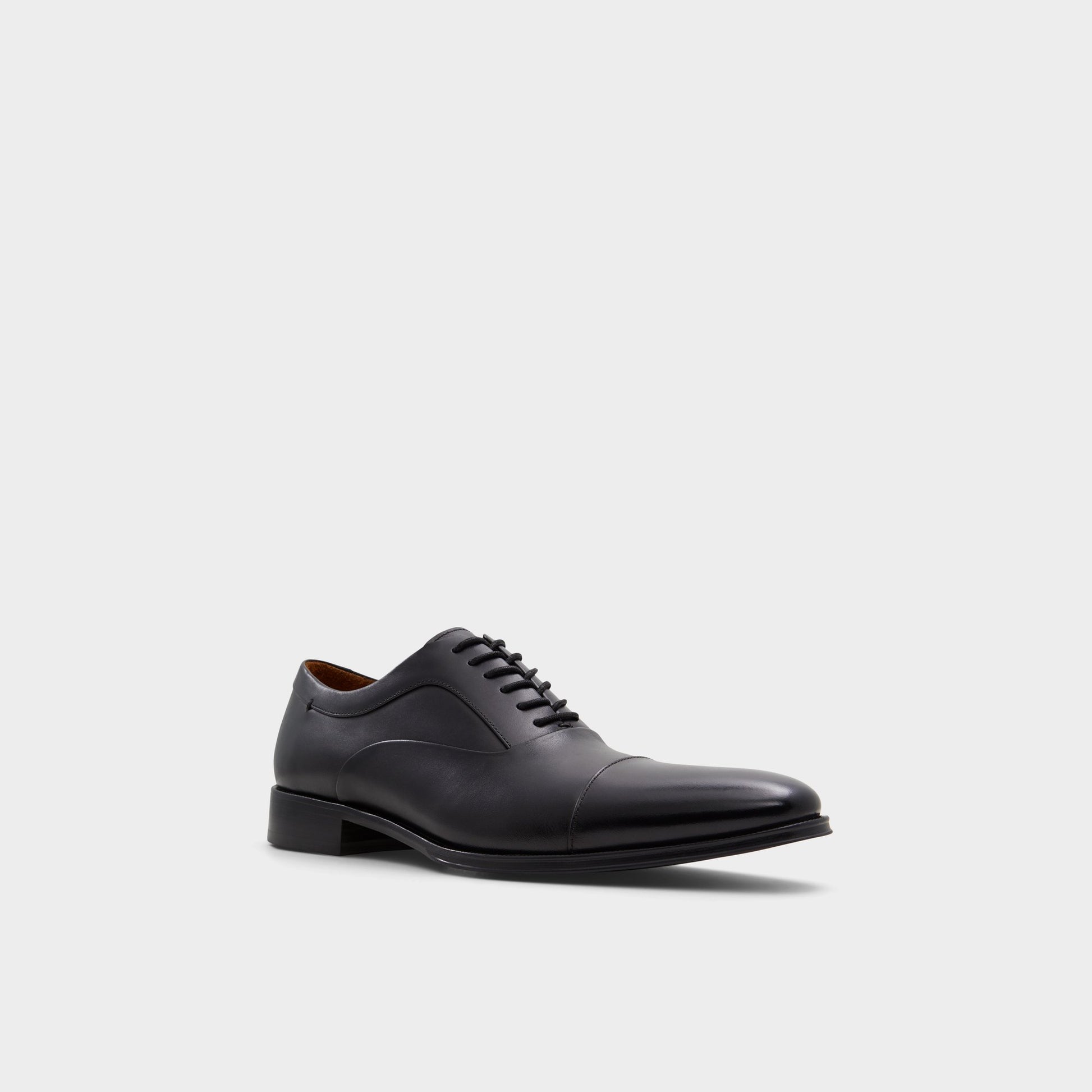 Three-quarter angle of Black Osborne Oxford shoe's front side