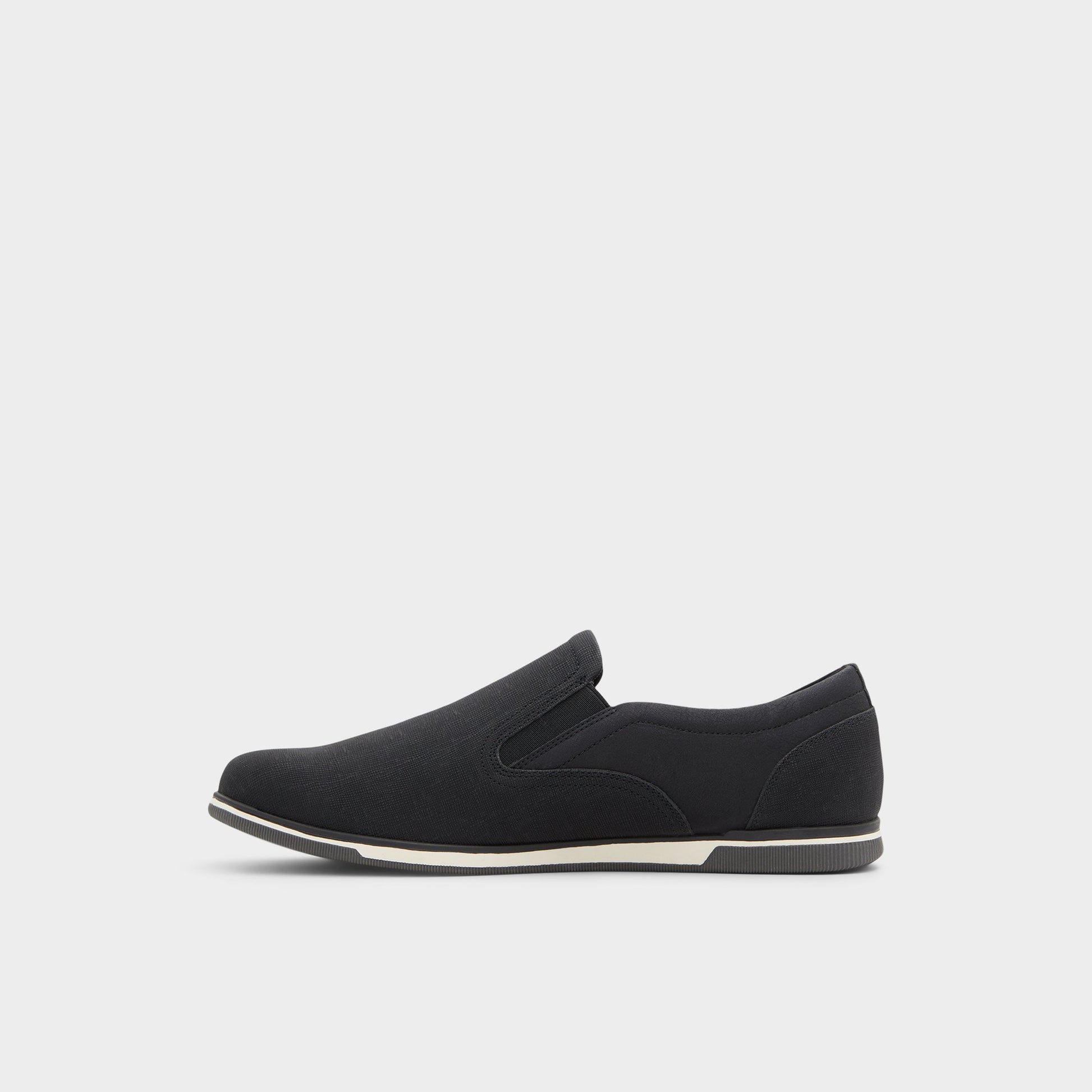 Vue latérale de Noir Braunbock Mocassin