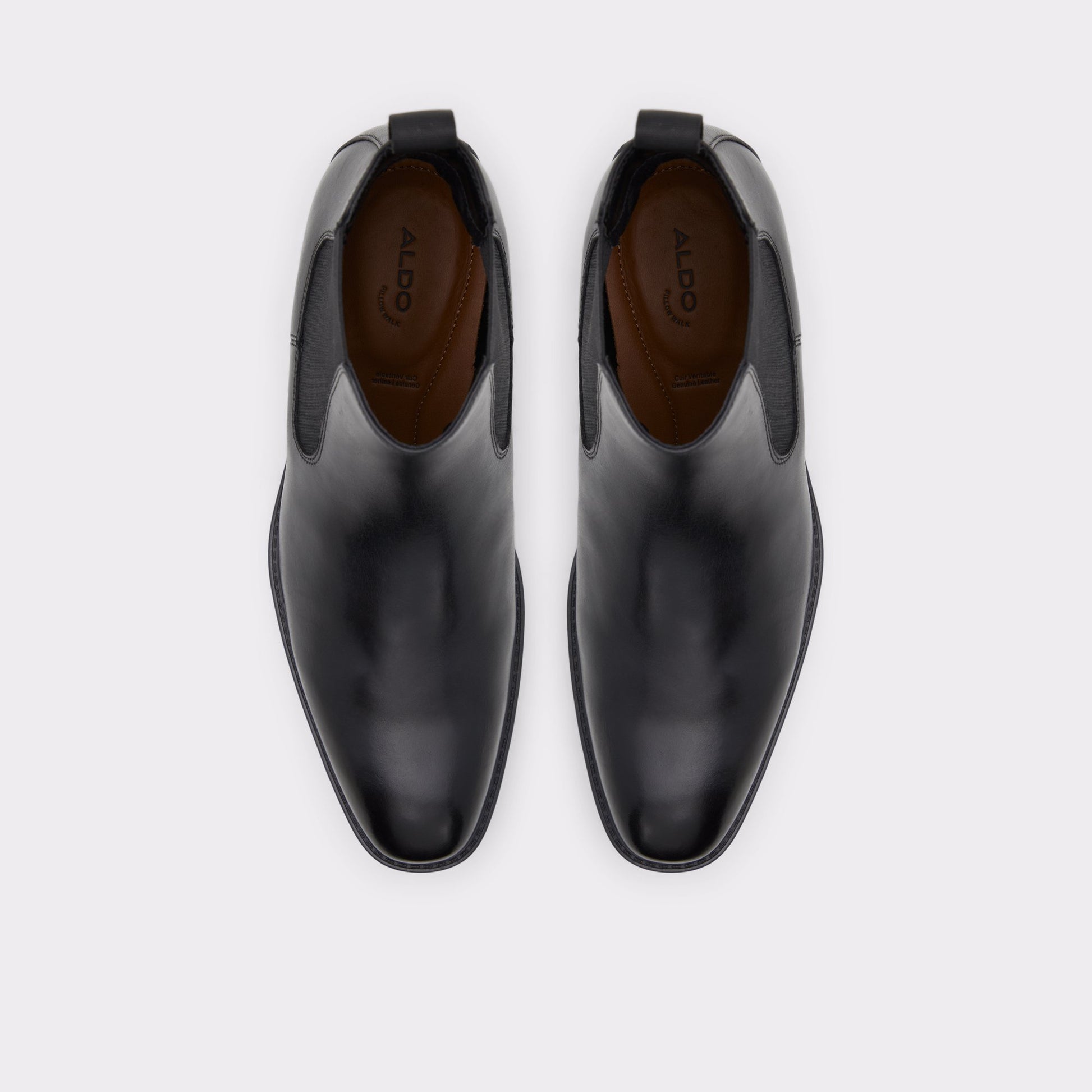 Vue de dessus de la Noir Chambers Botte Chelsea