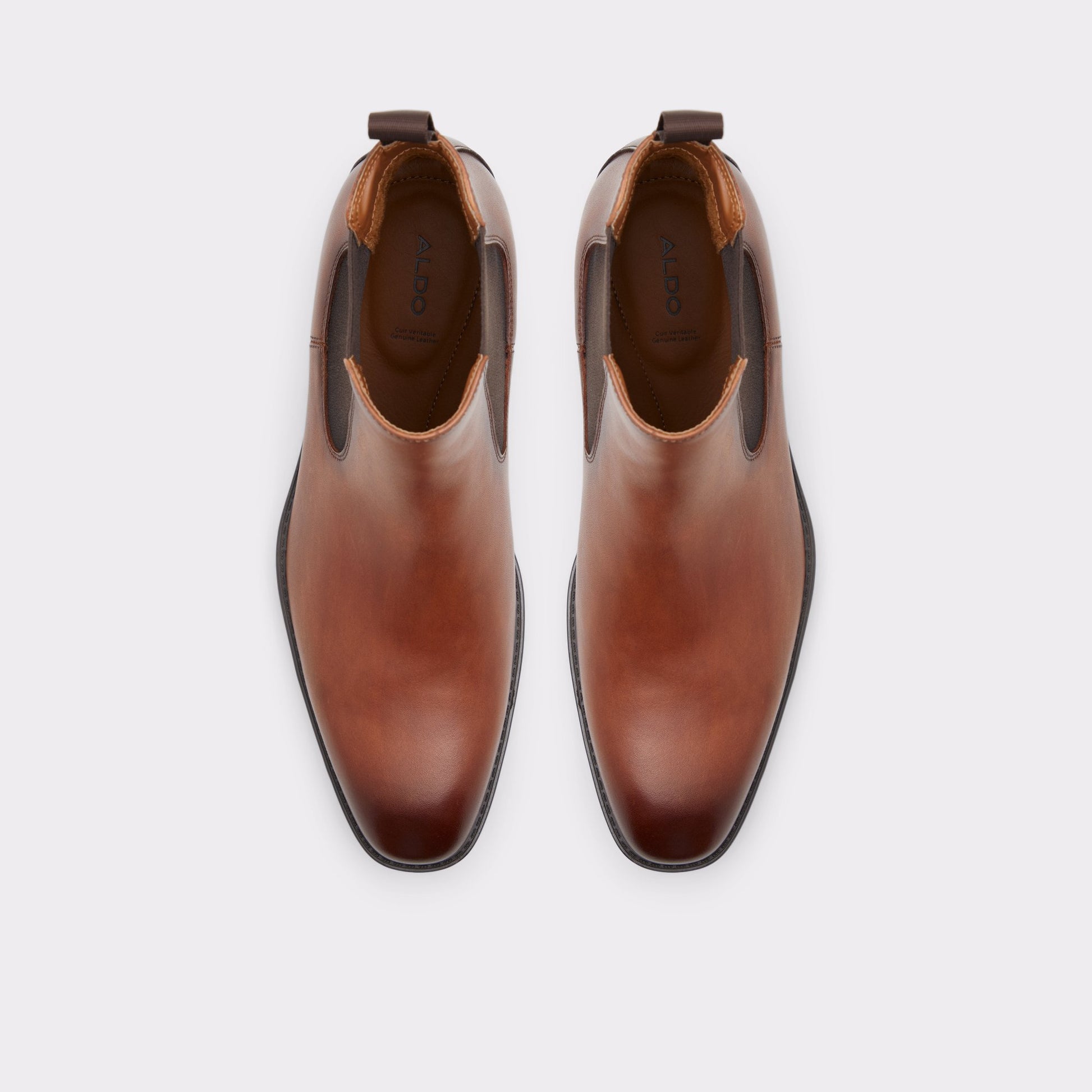 Top-down view of the Cognac Chambers Chelsea boot