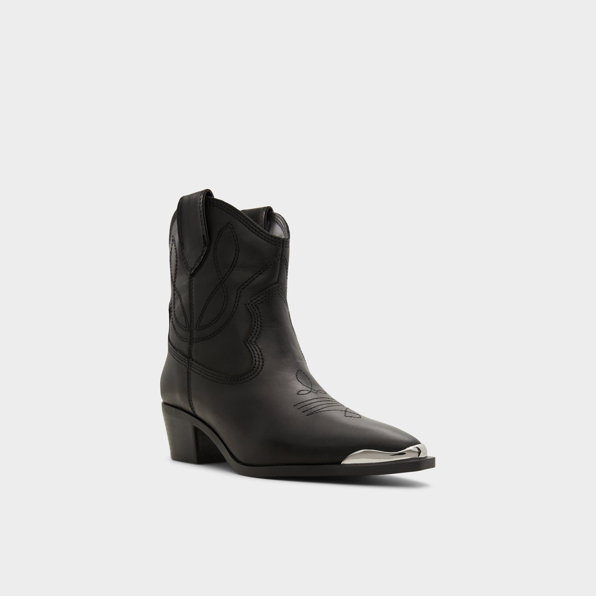 Three-quarter angle of Black Valley Western boot's front side