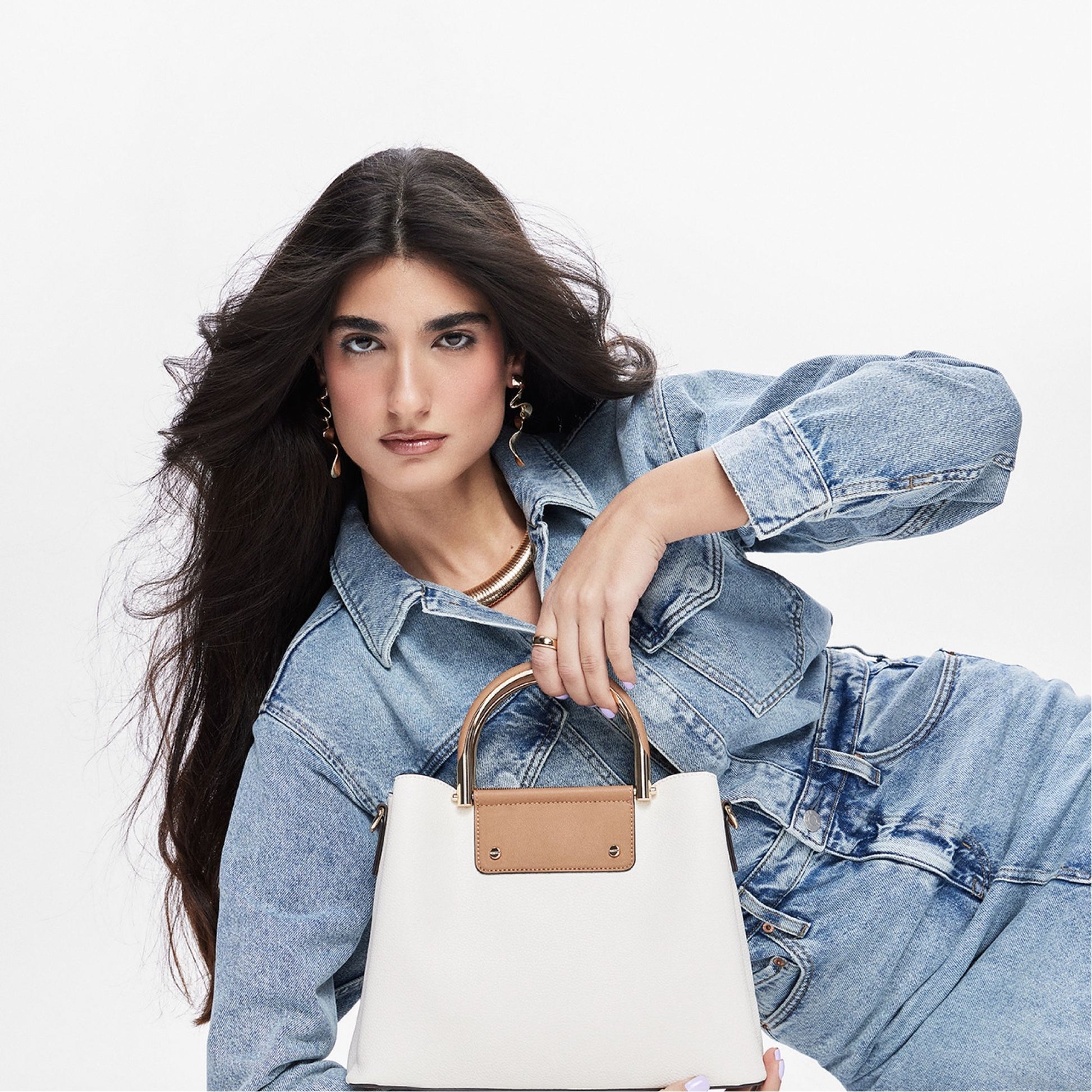 Product media for Sloanaa