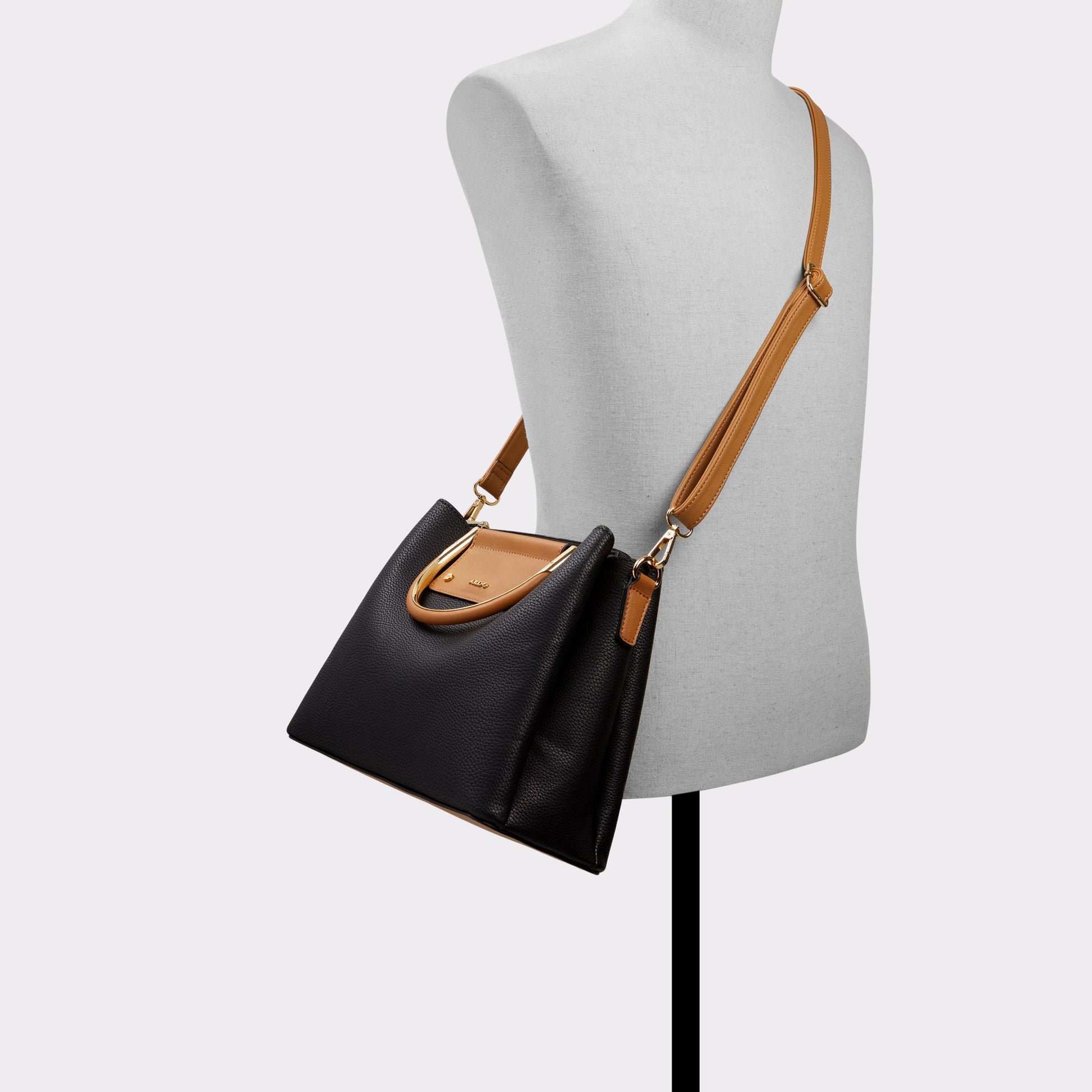 Product media for Sloanaa