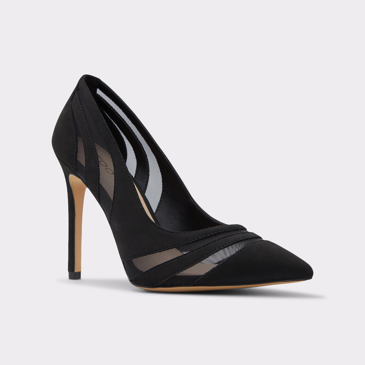 Three-quarter angle of Black Lisaa Pump's front side
