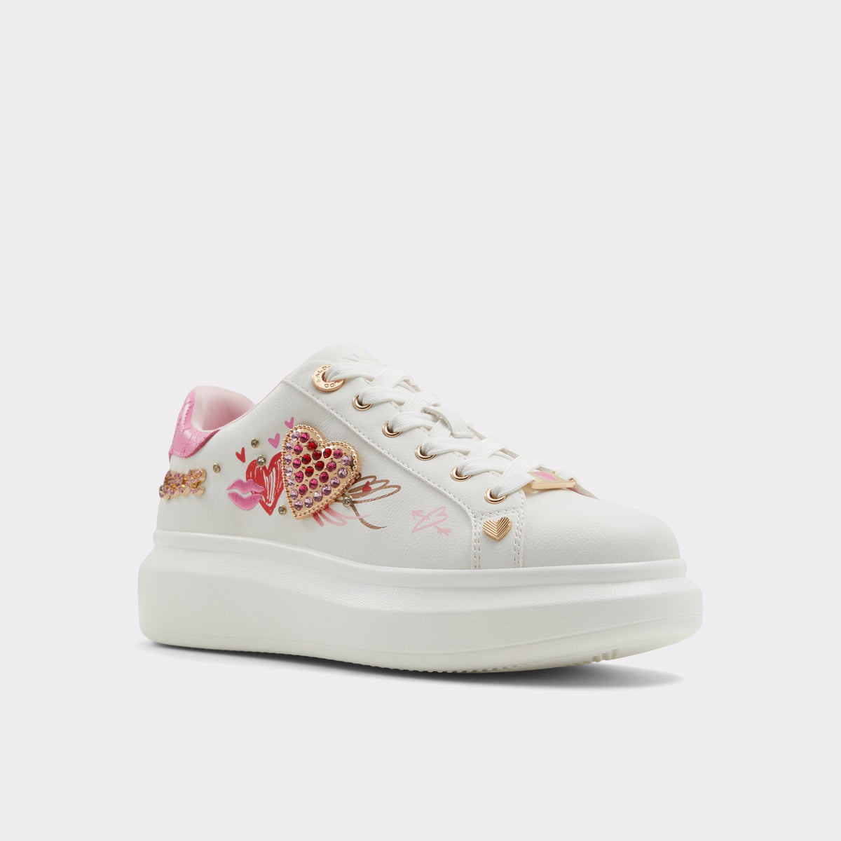 Three-quarter angle of Pink Heartstep Low top sneaker's front side