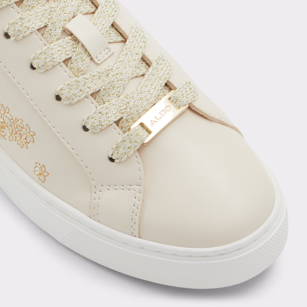 Close-up of the Beige Kaida