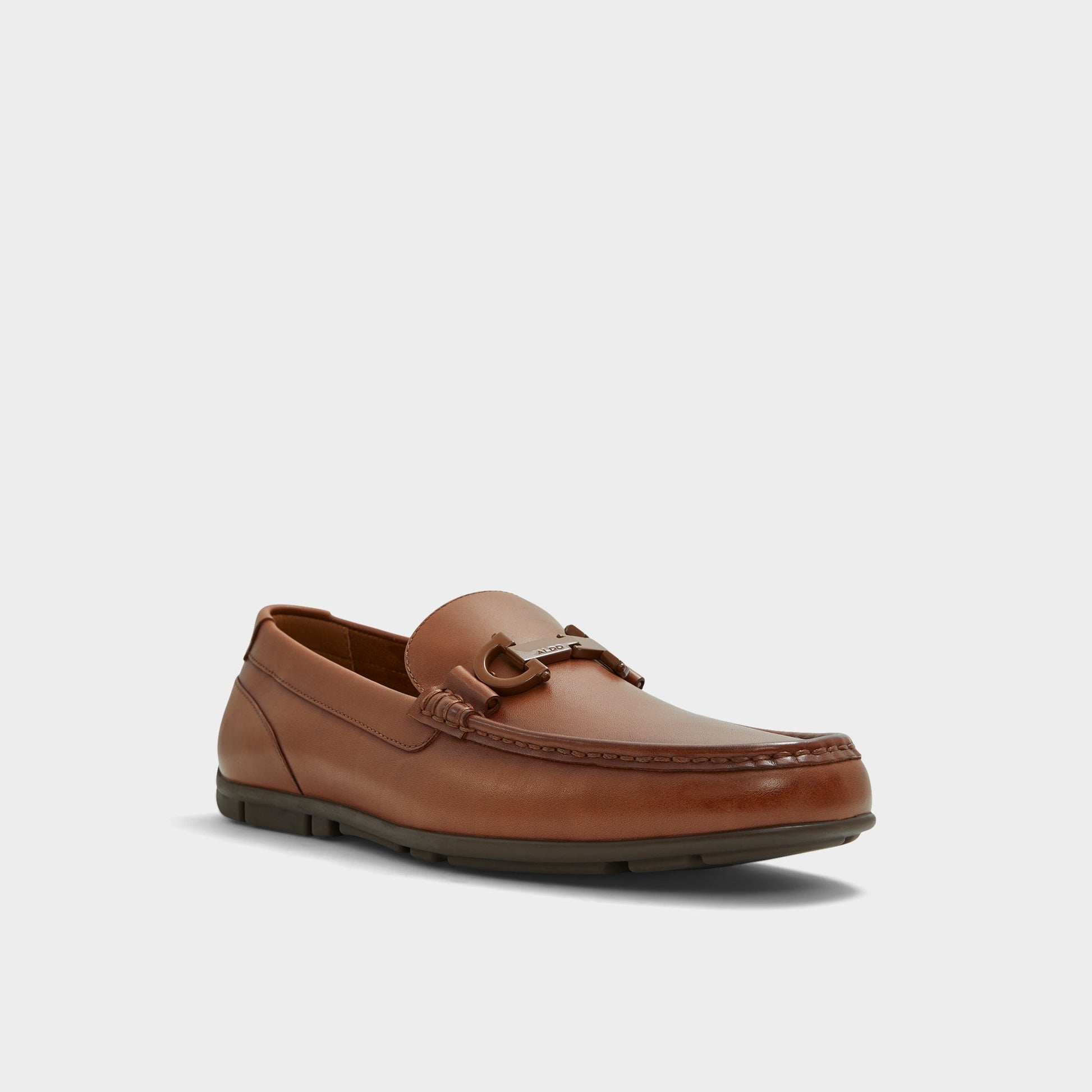 Three-quarter angle of Light Brown Orlovoflexx Slip-on's front side