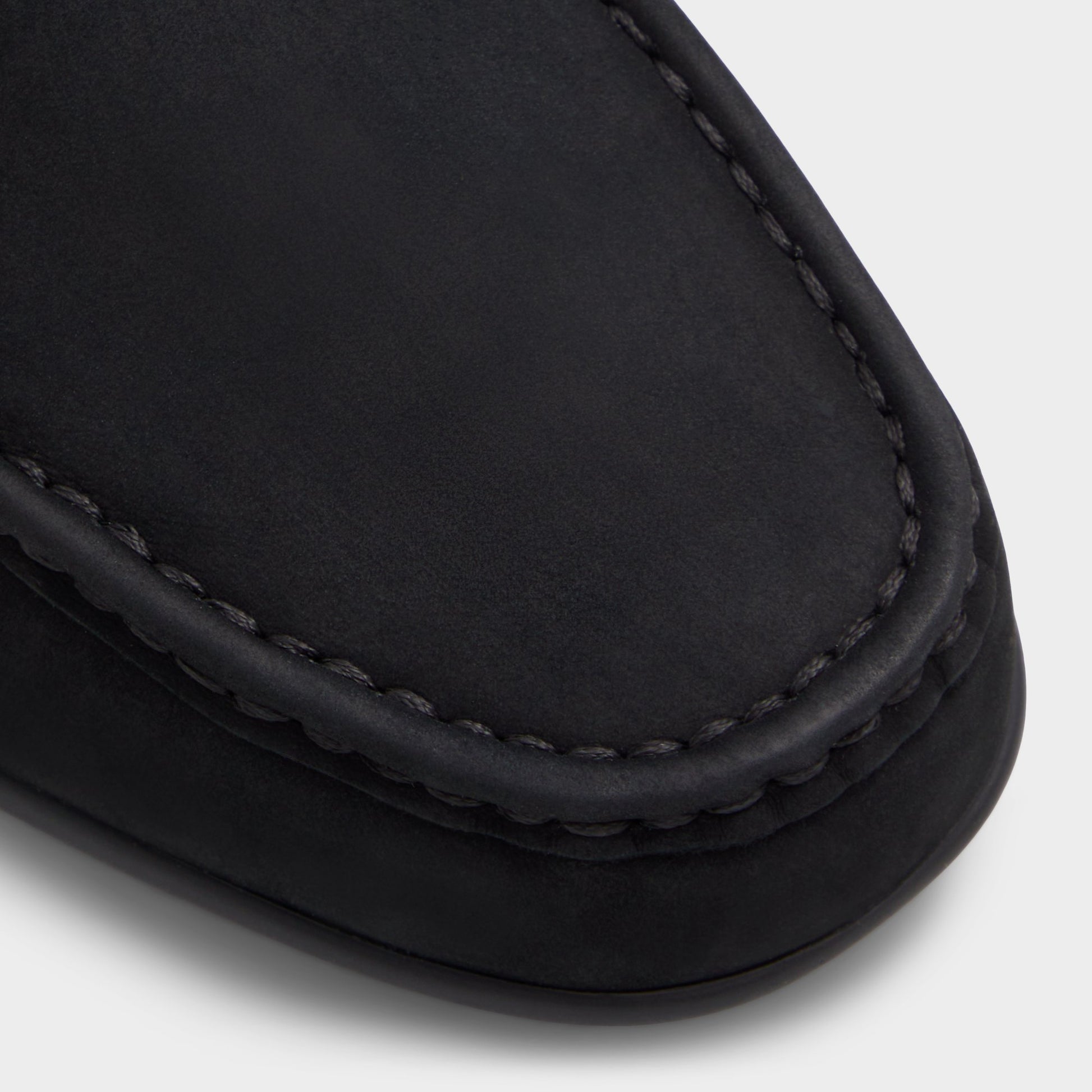 Close-up of the Black Orlovoflexx Driving shoe