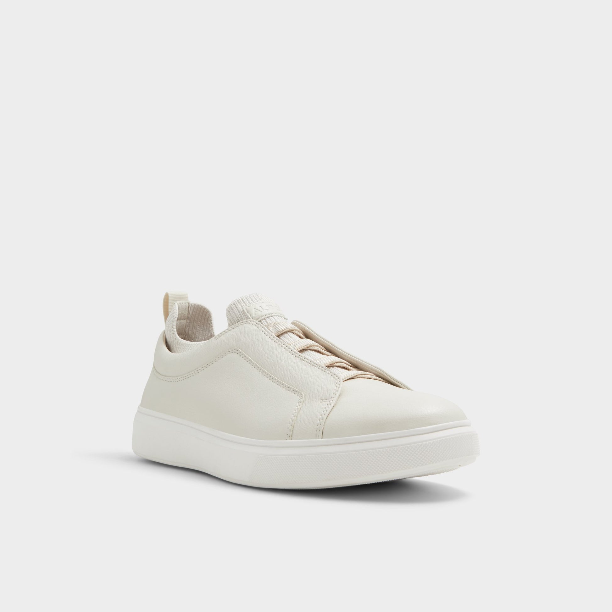Three-quarter angle of Open Grey Midtown Low top sneaker's front side