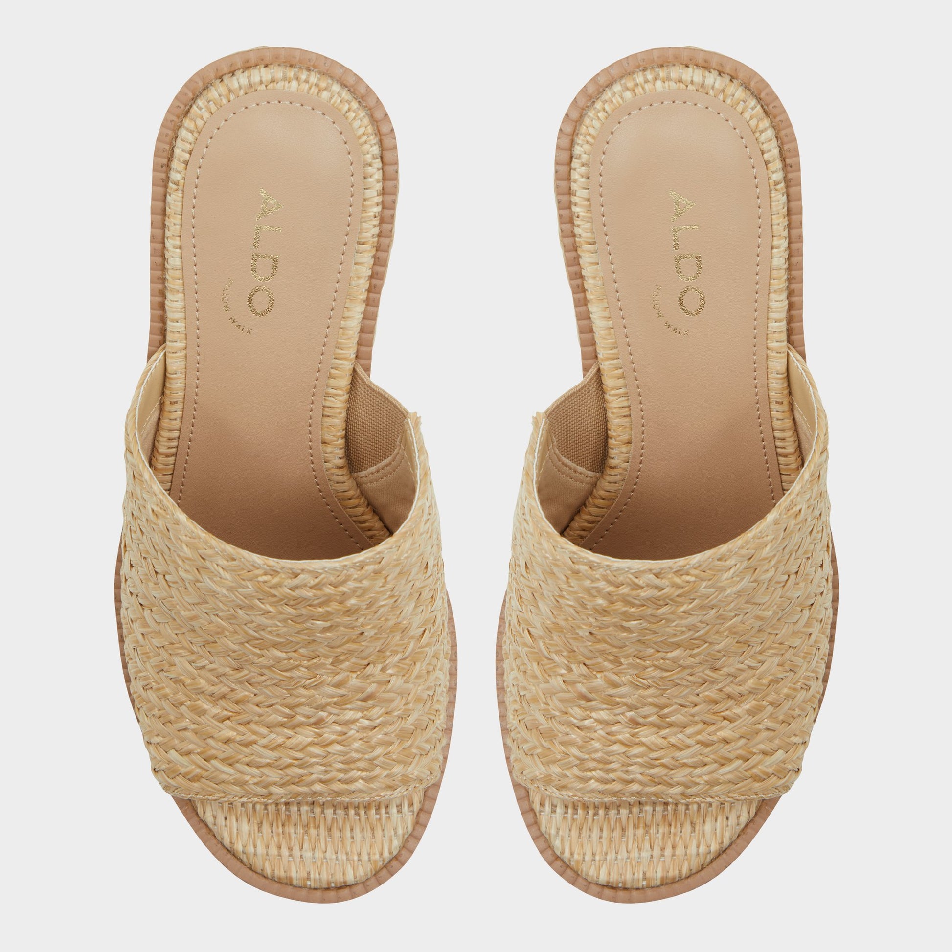 Top-down view of the Open Natural Midsommar Wedge sandal