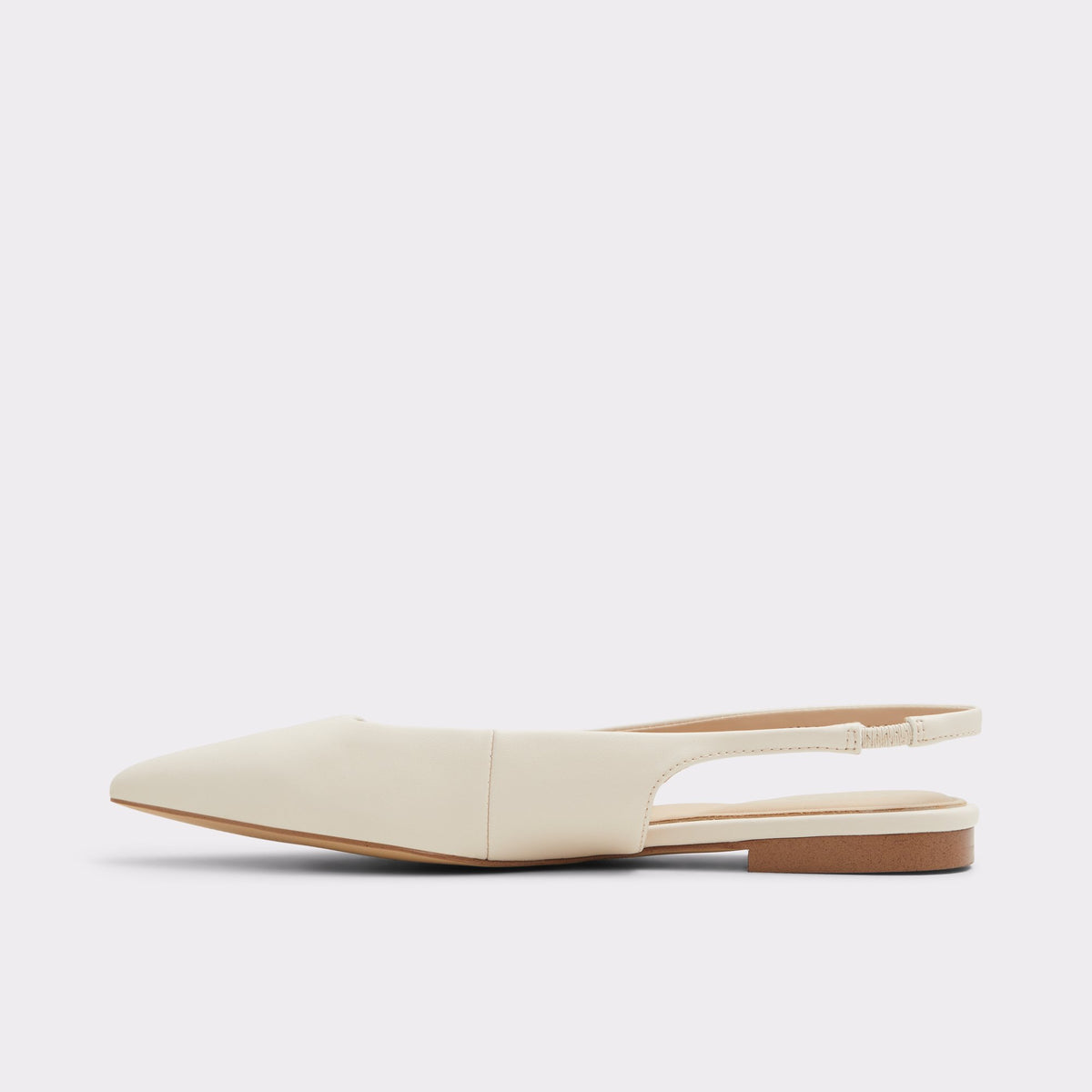 Vue latérale de Autre Beige Valegyn Ballerine à bride arrière
