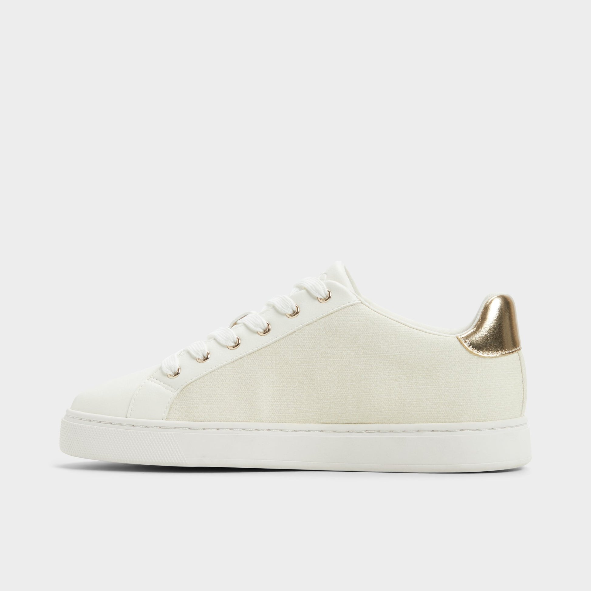 Side view of Gold Palazzi Low top sneaker