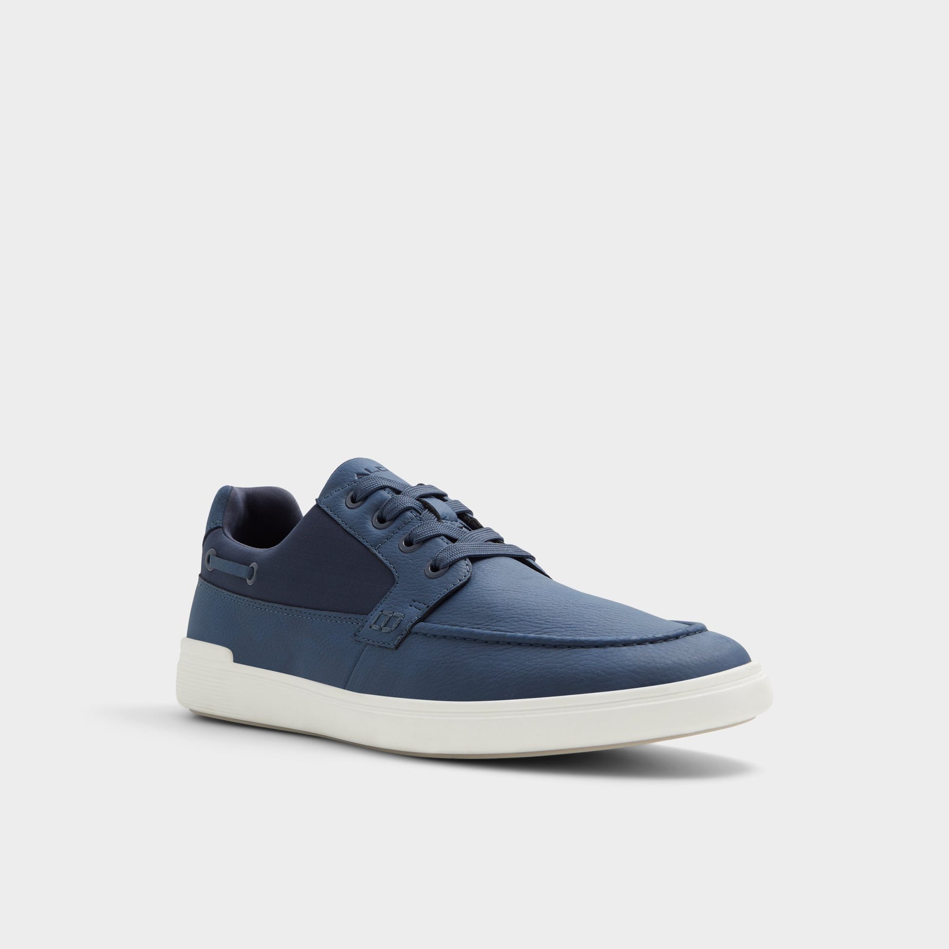 Three-quarter angle of Navy Tazz Low top sneaker's front side