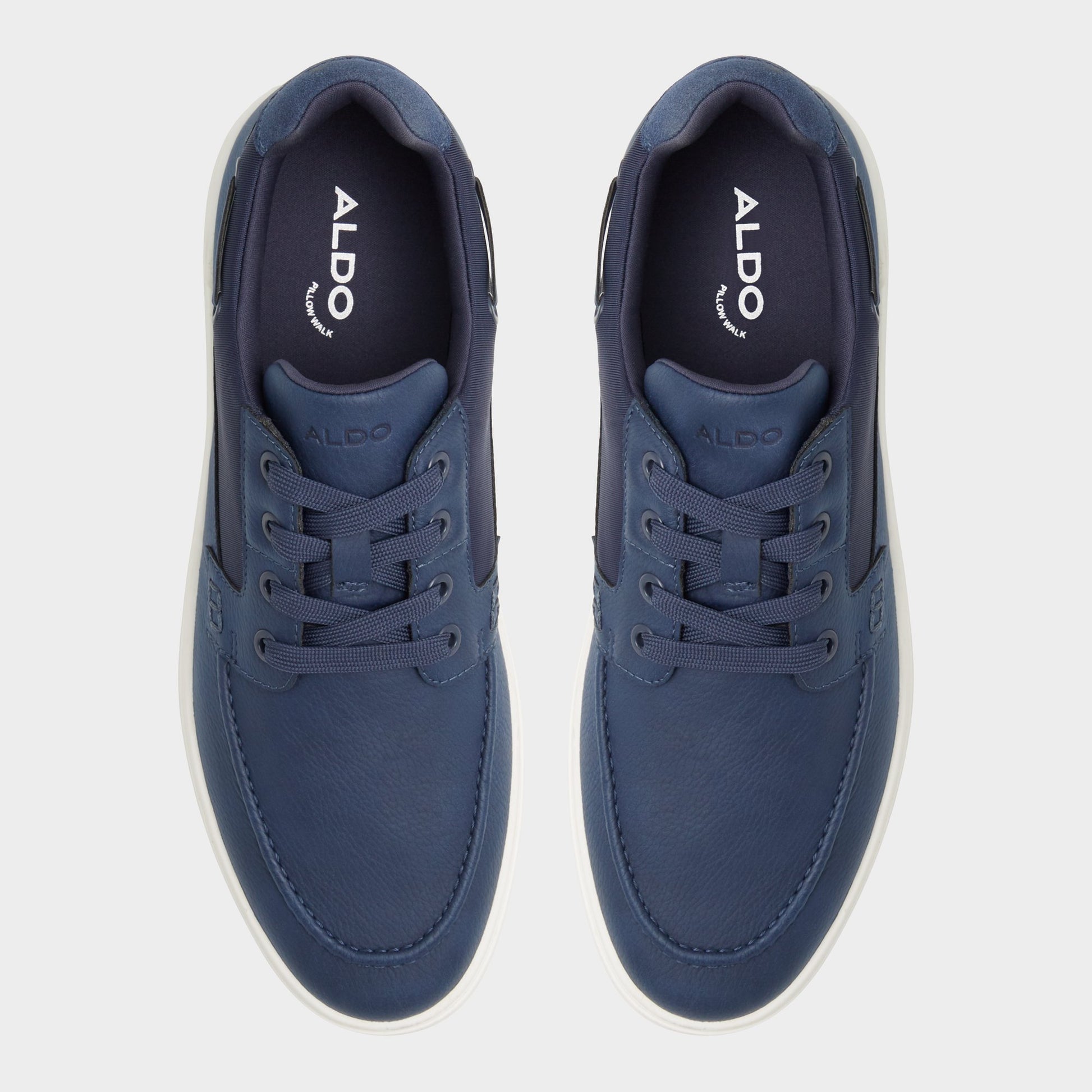 Top-down view of the Navy Tazz Low top sneaker