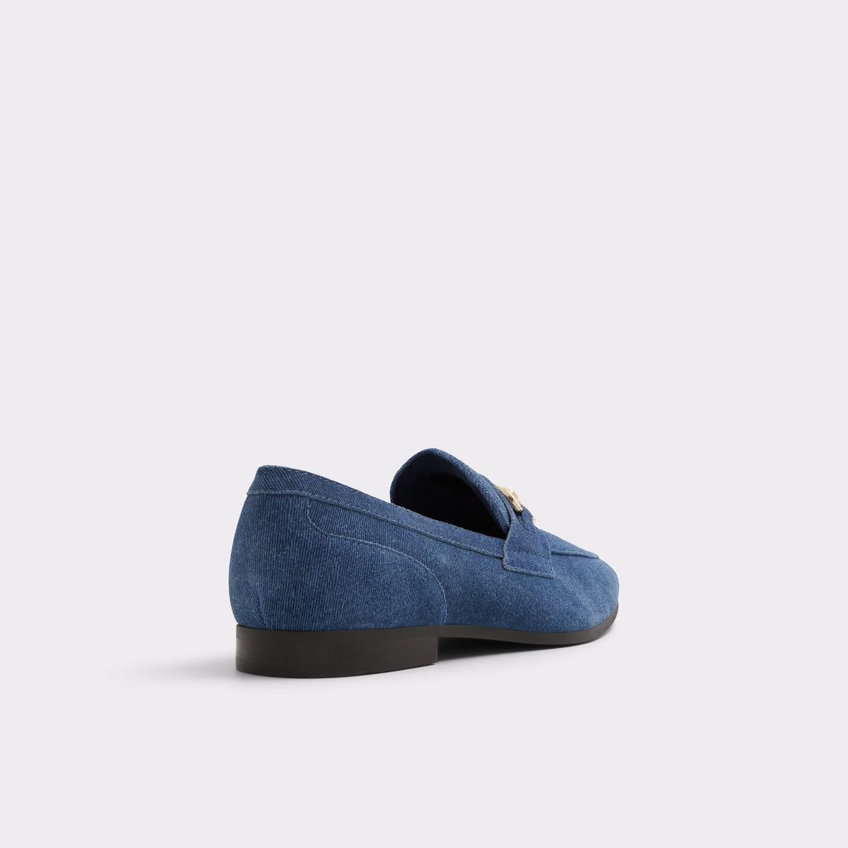 Three-quarter angle of Open Navy Marinho Loafer's back side